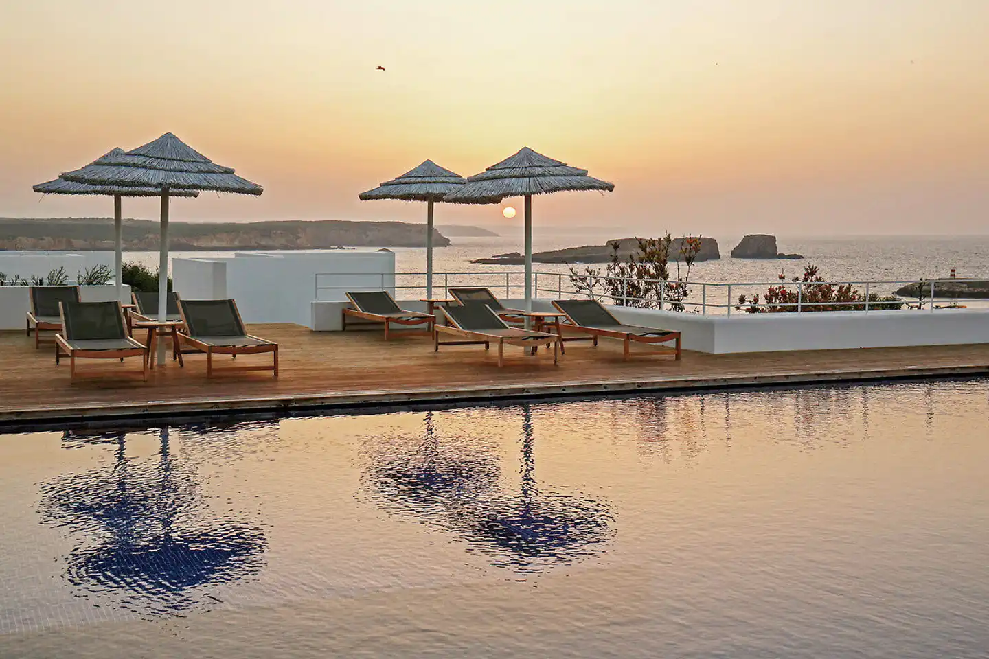 Memmo Baleeira Pool