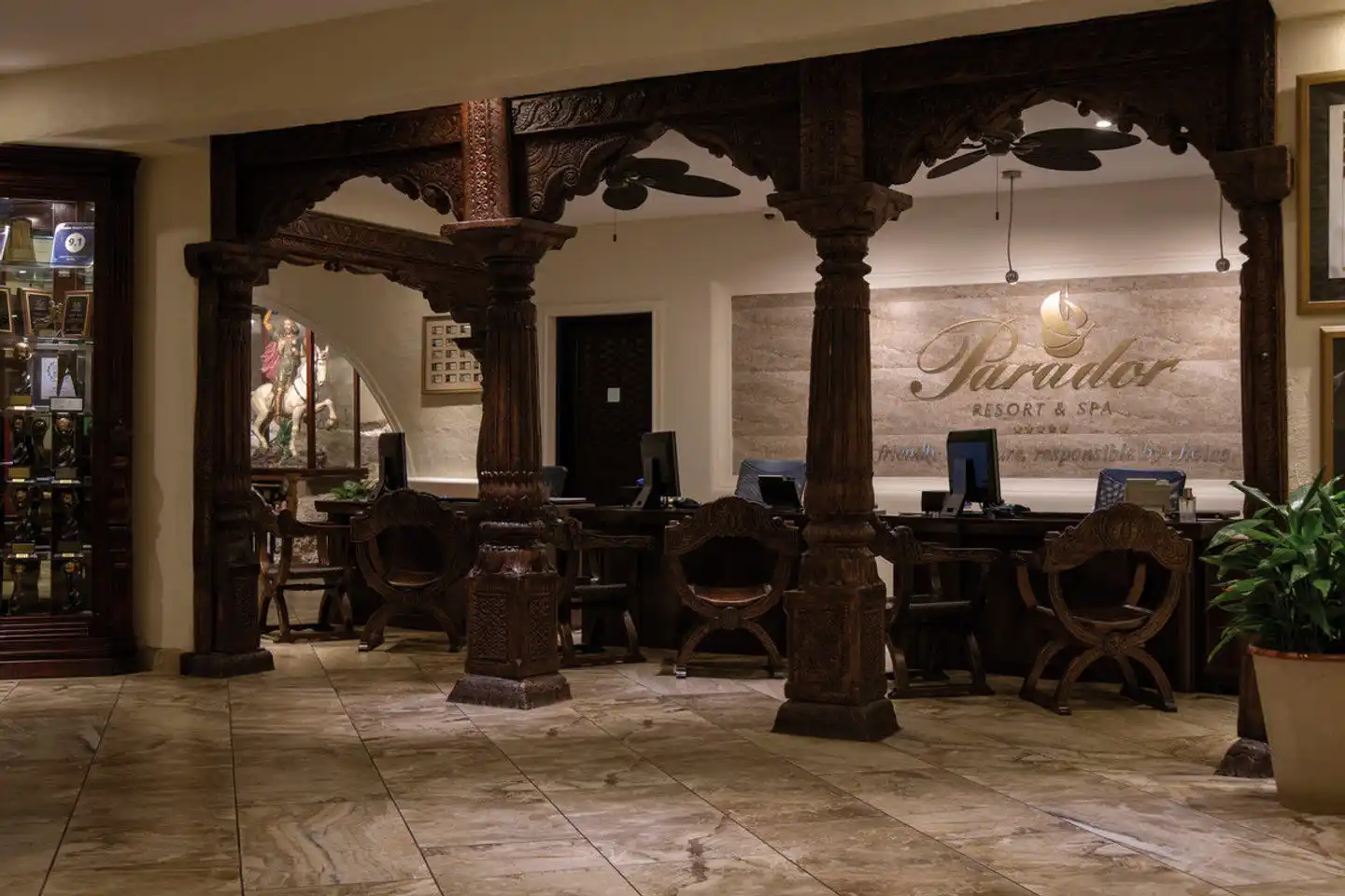 Parador Nature Resort & Spa Lobby