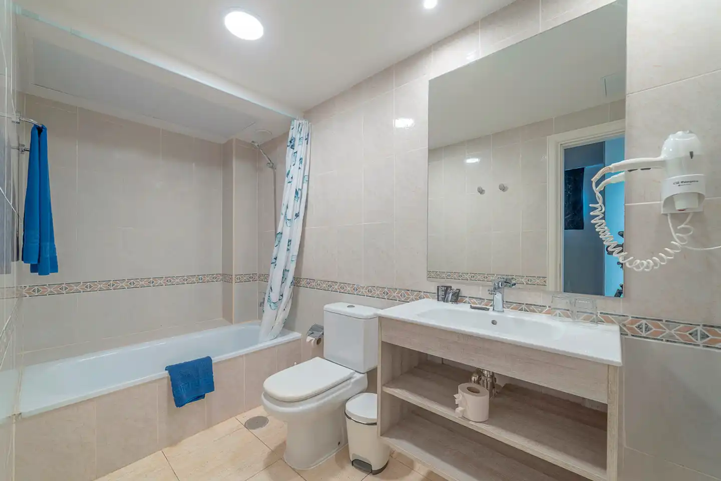 Galeon Playa by Seasense Hotels Badezimmer
