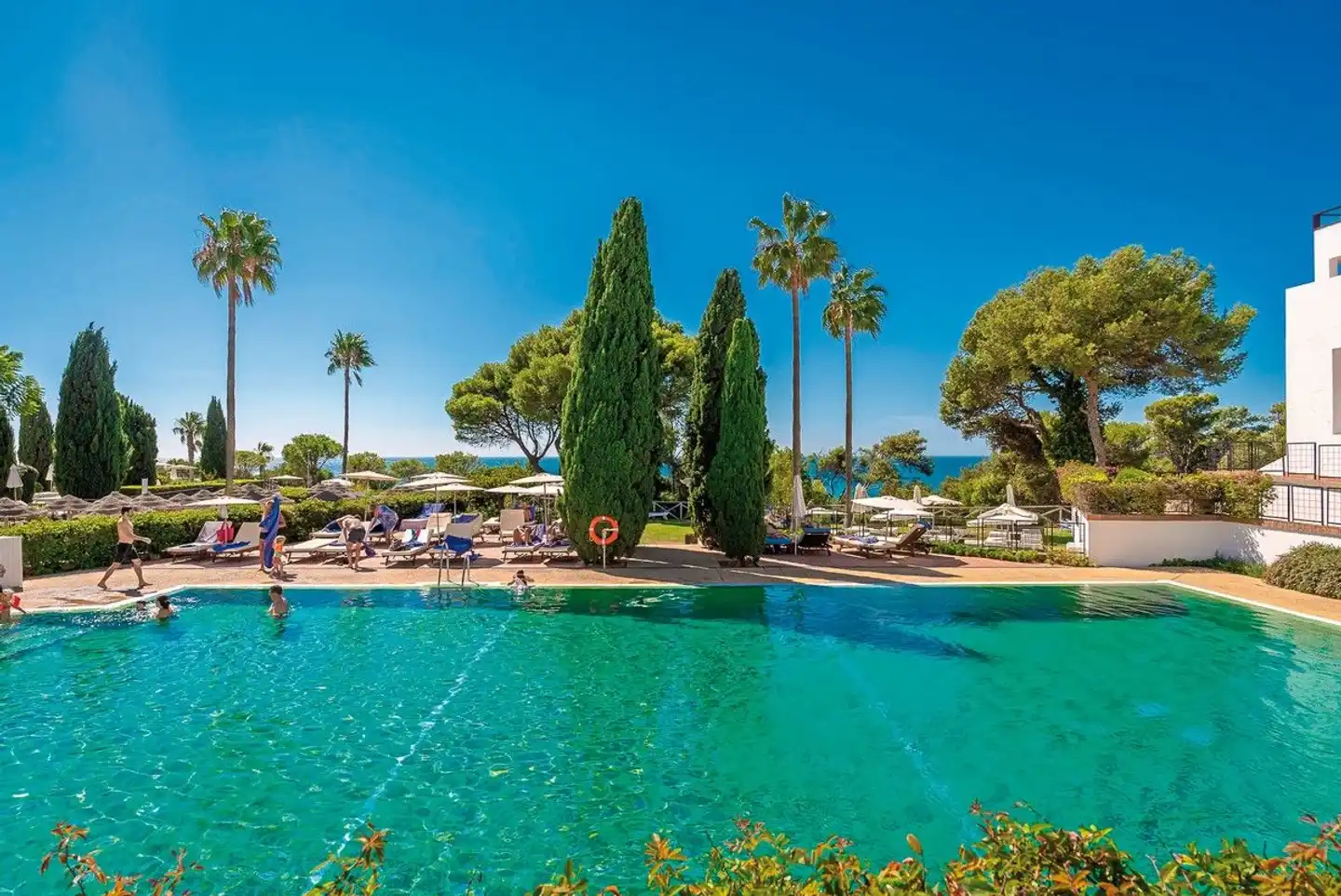 Fuerte Conil-Resort Pool