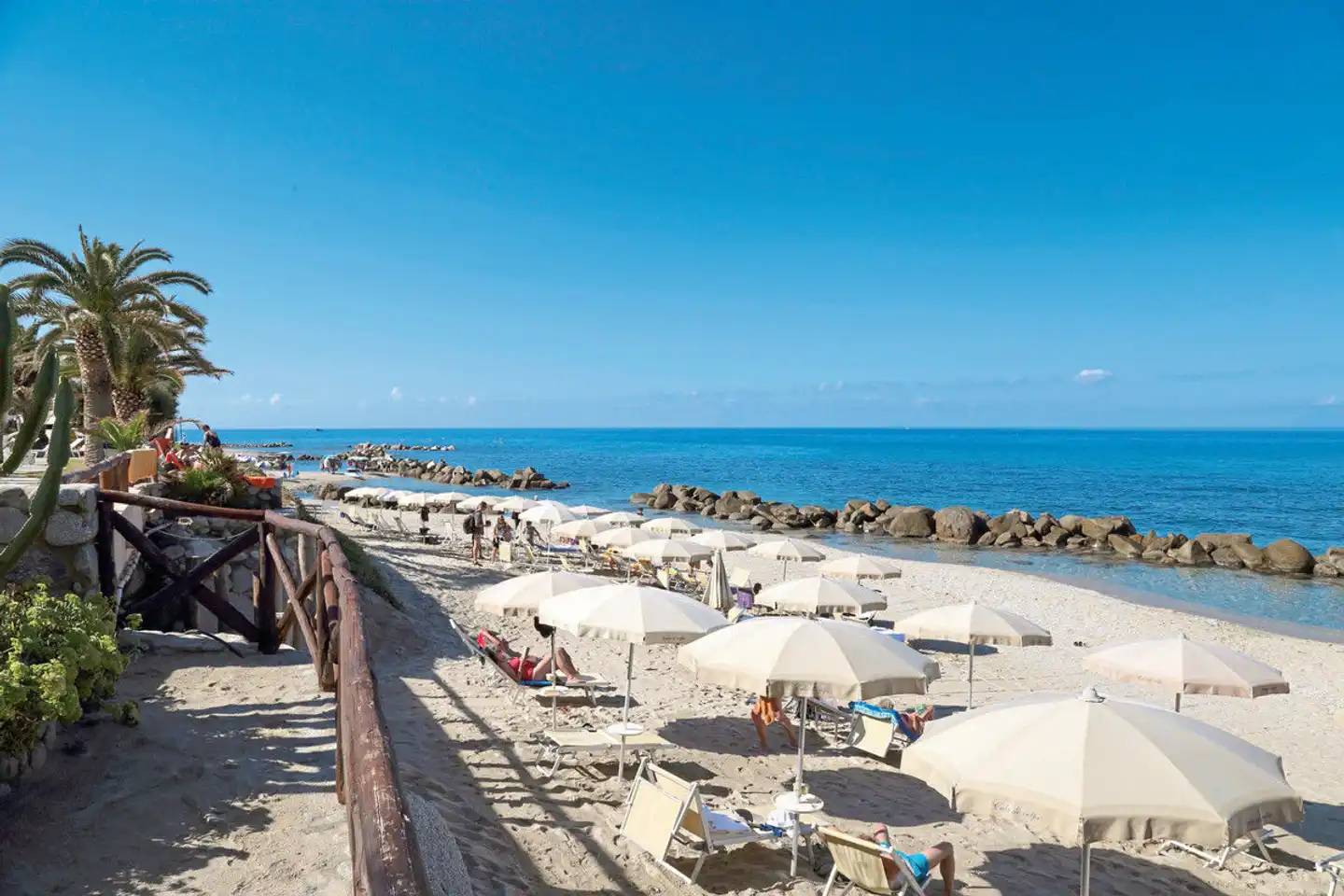 Cala di Volpe Strand