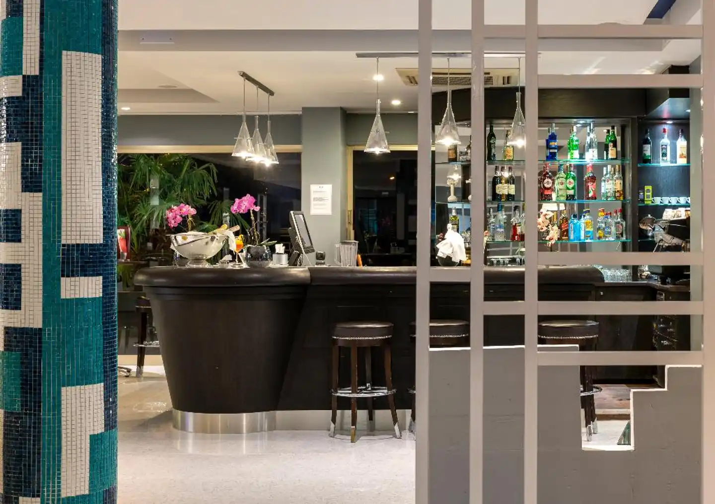 Juliana Hotel Cannes Bar