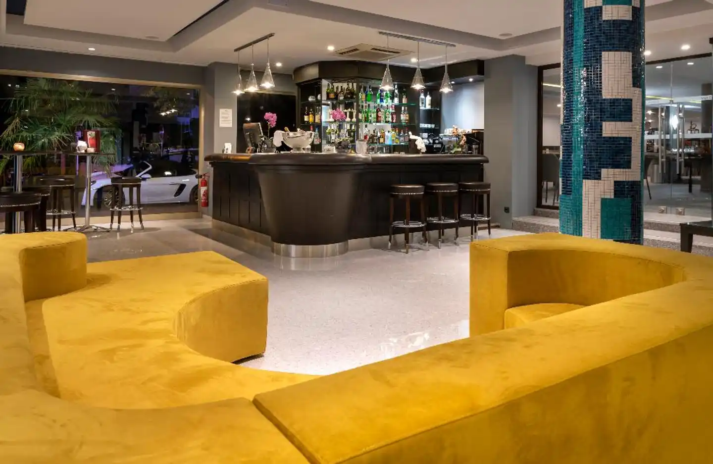 Juliana Hotel Cannes Bar