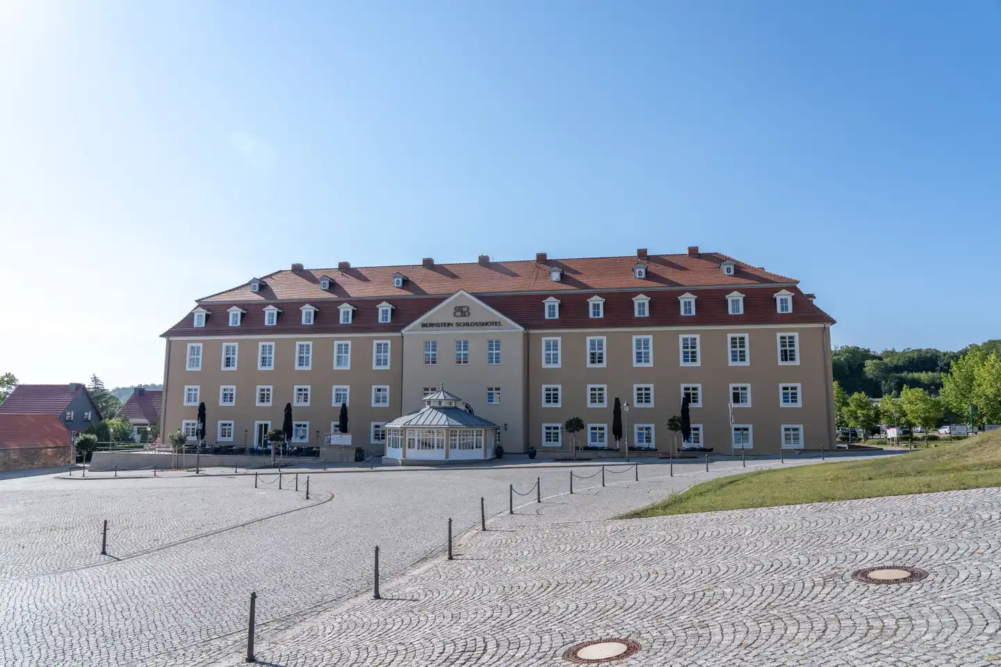 Schloßhotel Ballenstedt - Großer Gasthof Aussenansicht