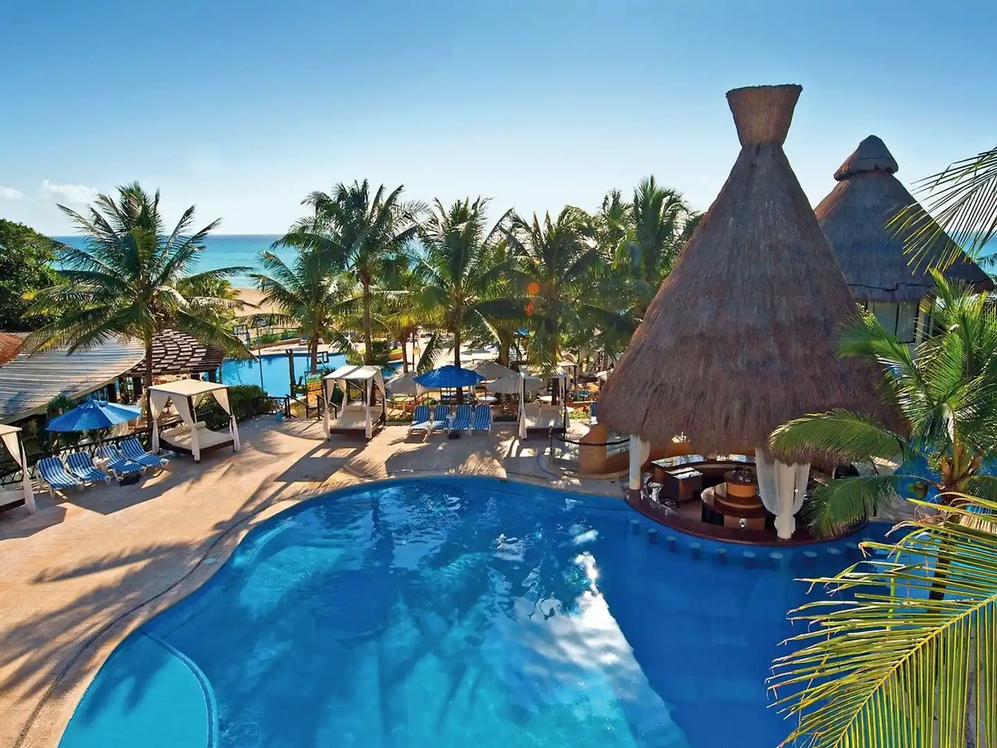 The Reef Playacar Pool