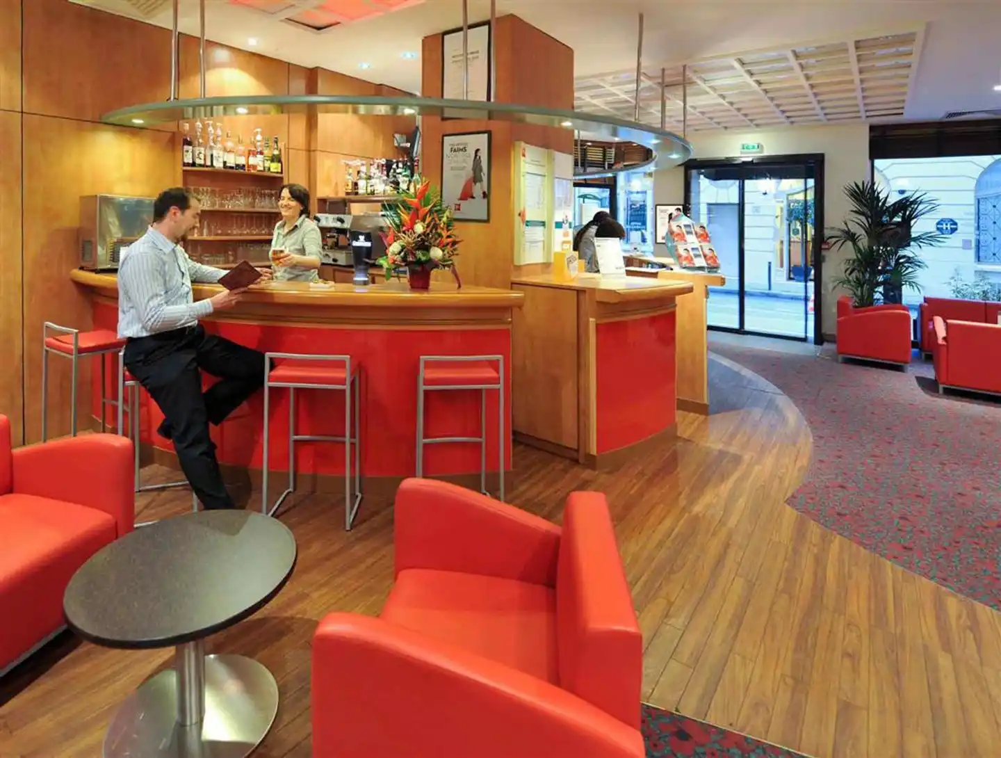ibis Paris Gare de l'Est TGV Bar