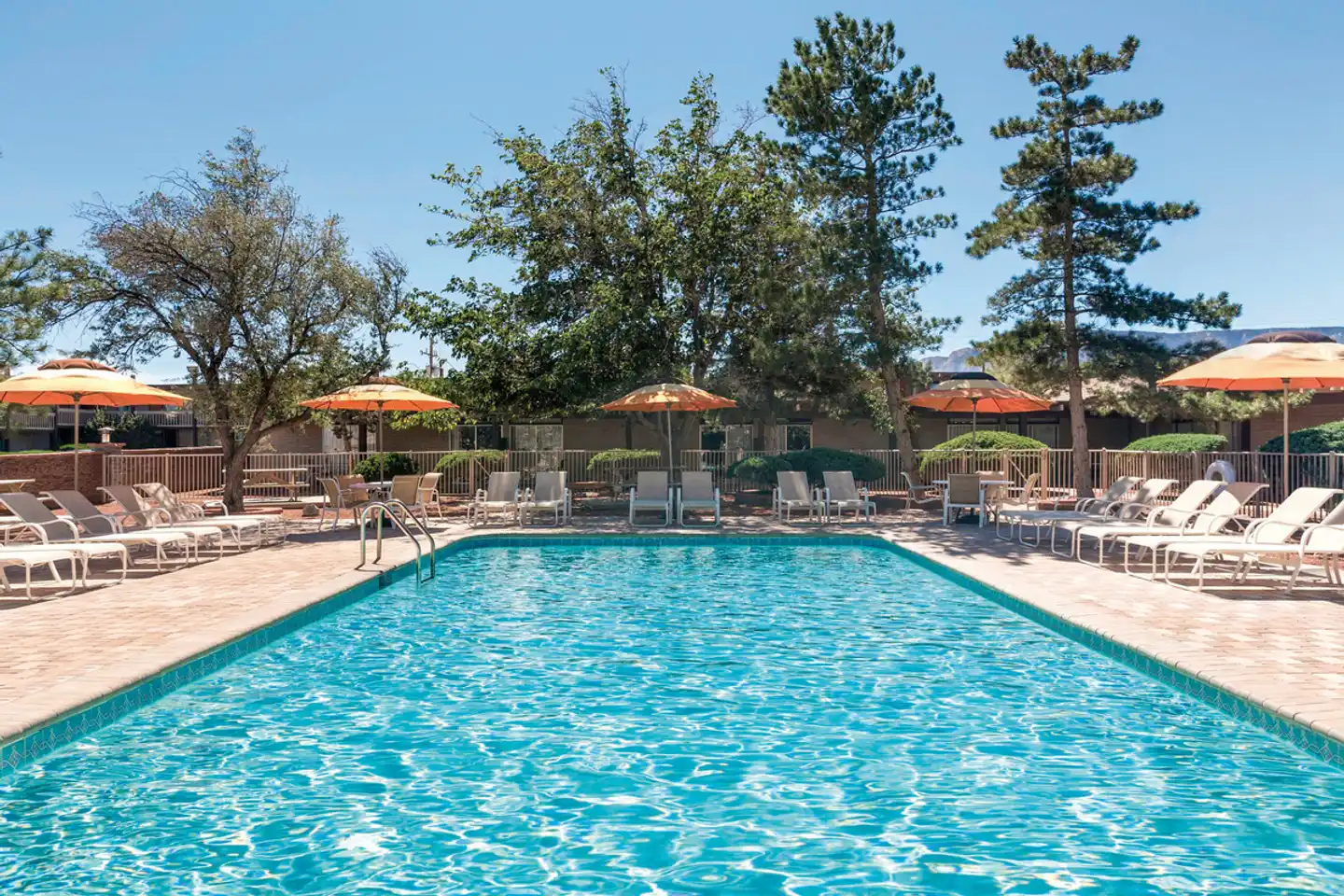Kayenta Monument Valley Inn Pool