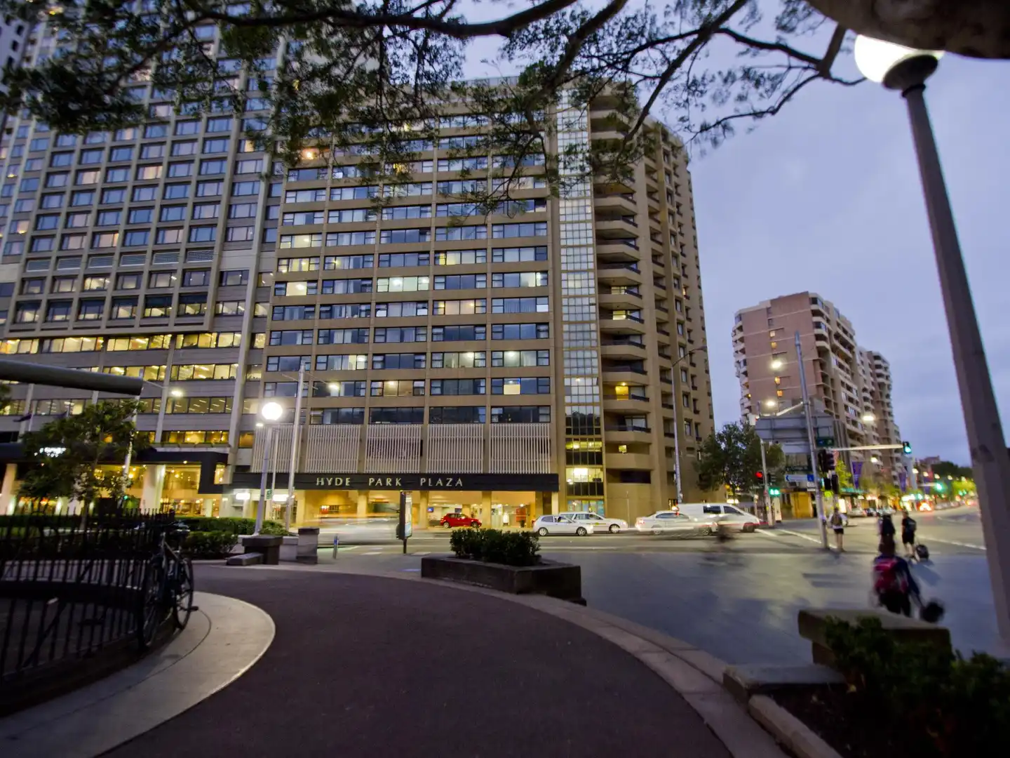 Oaks Sydney Hyde Park Suites Aussenansicht