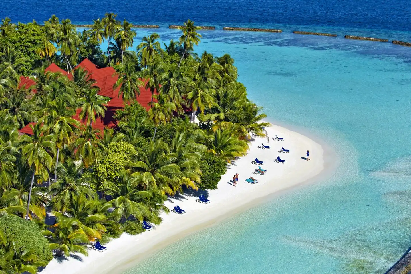 Kurumba Maldives Aussenansicht