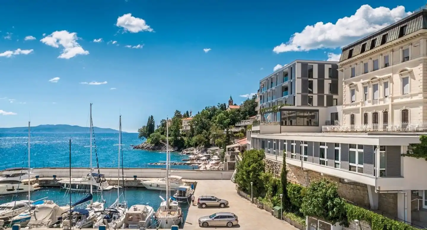 Hotel Istra Aussenansicht
