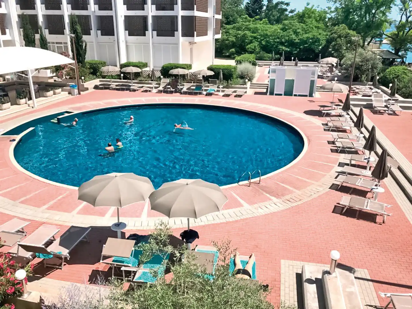 Hotel Kolovare Pool