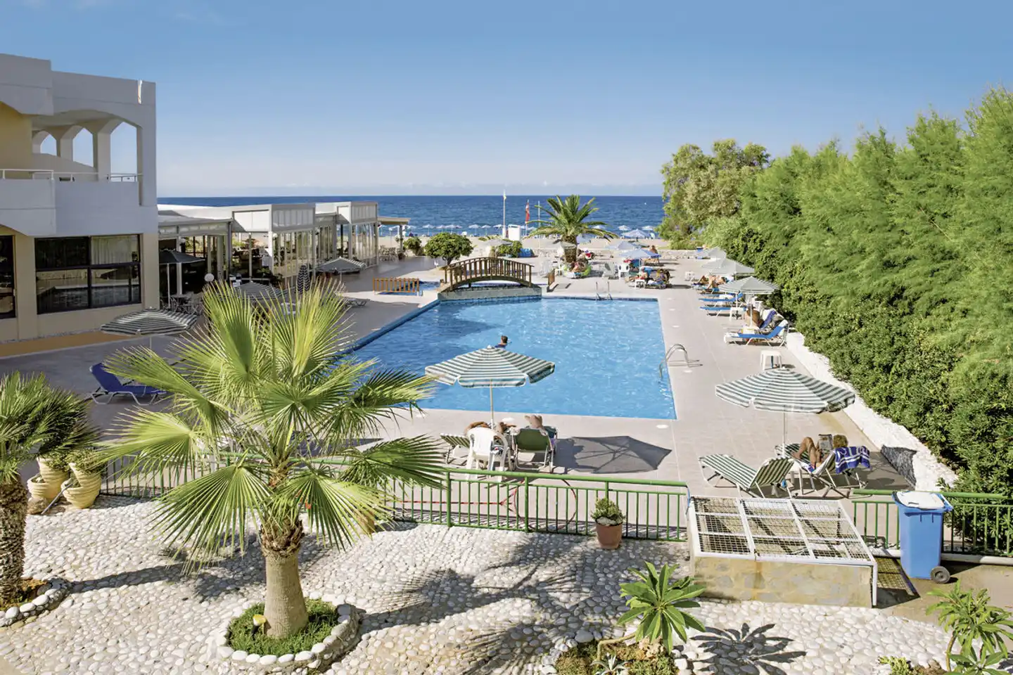 Kathrin Beach Pool