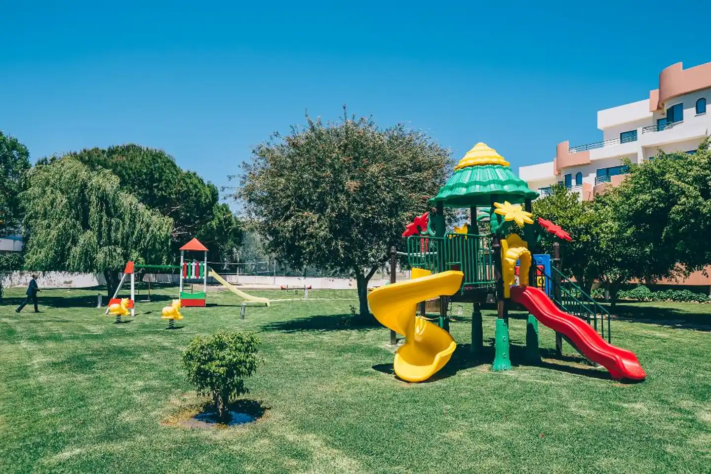 Grand Muthu Forte da Oura Sport und Entertainment