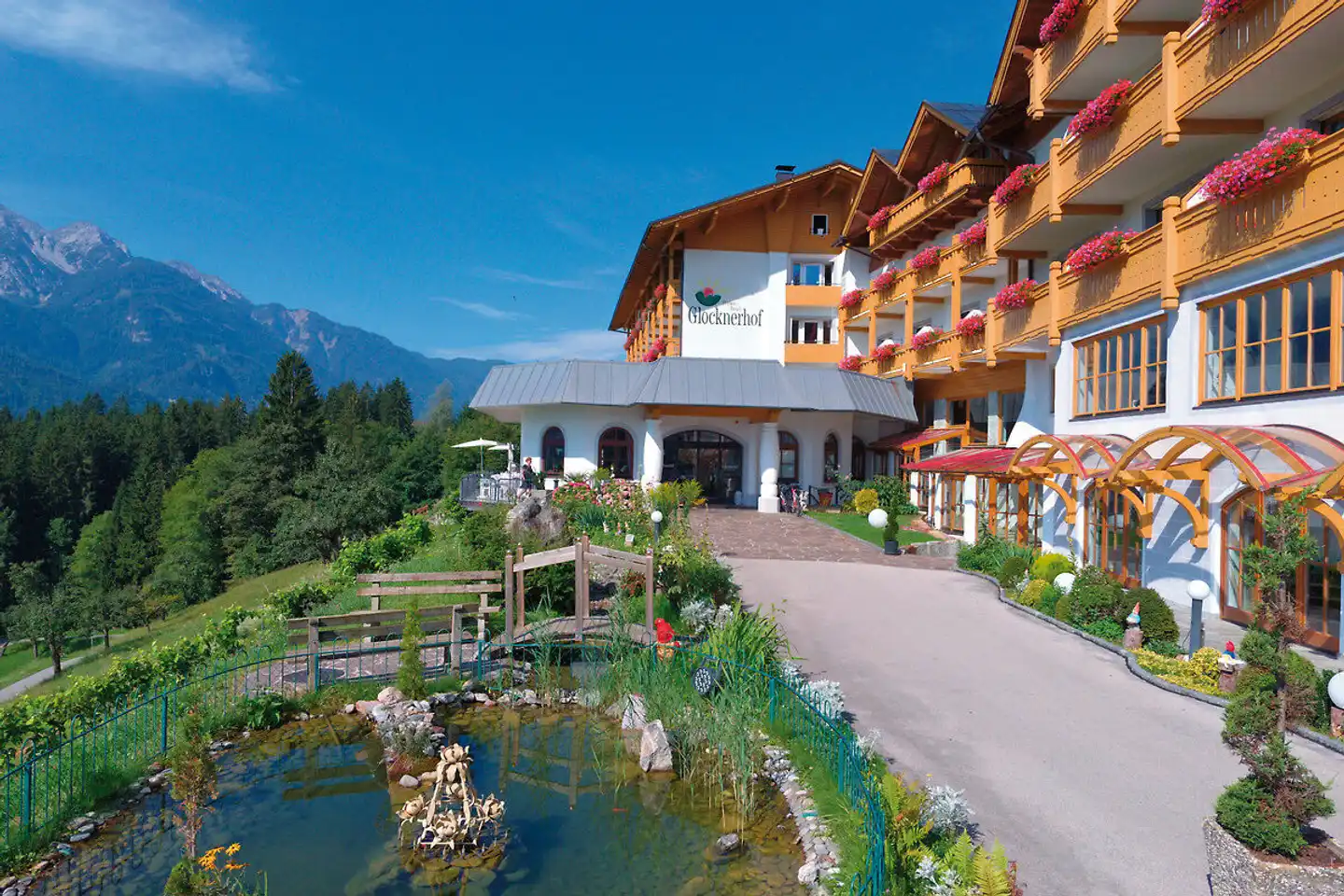 Ferienhotel Glocknerhof Aussenansicht