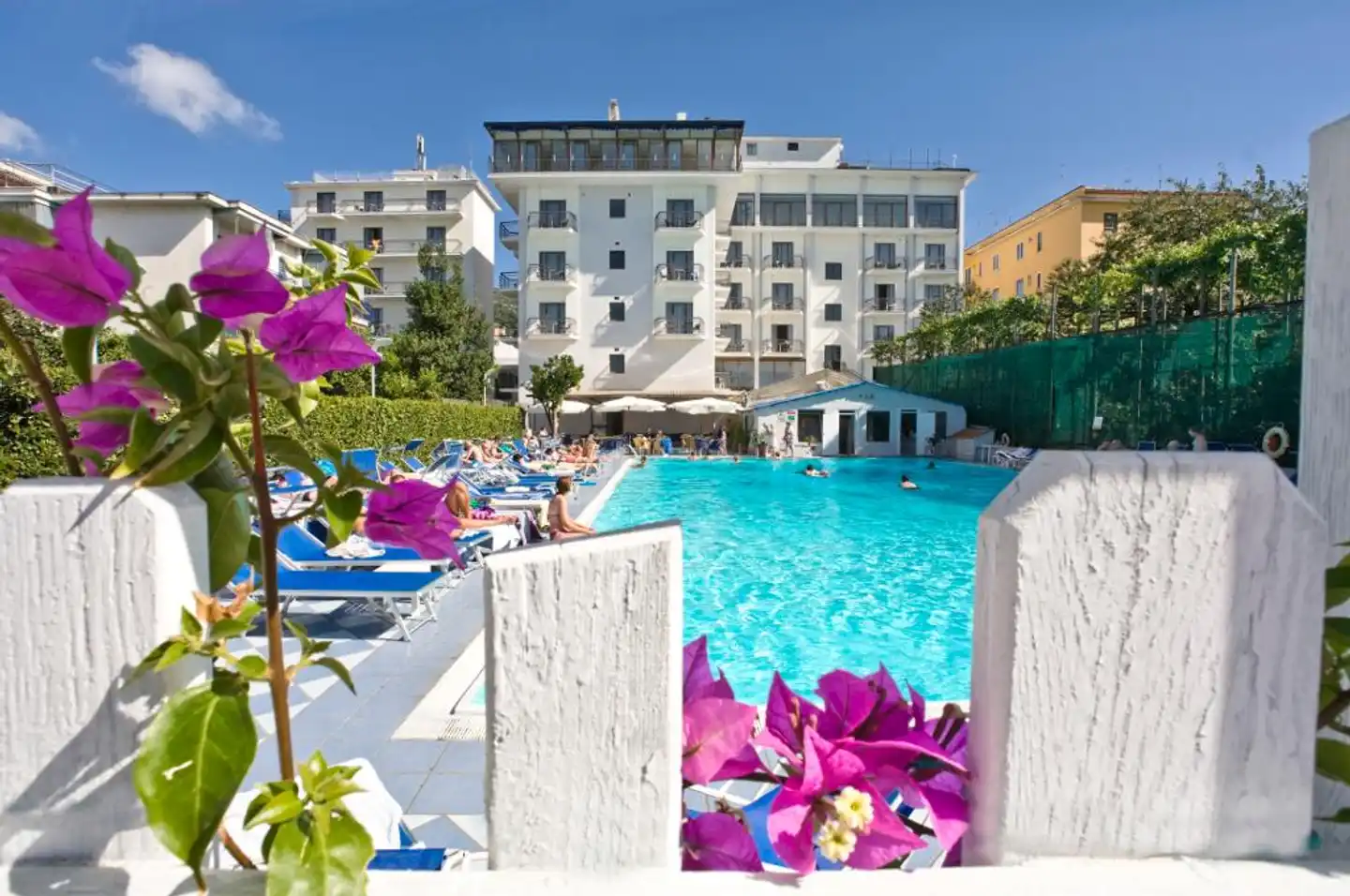 Grand Hotel Flora Aussenansicht