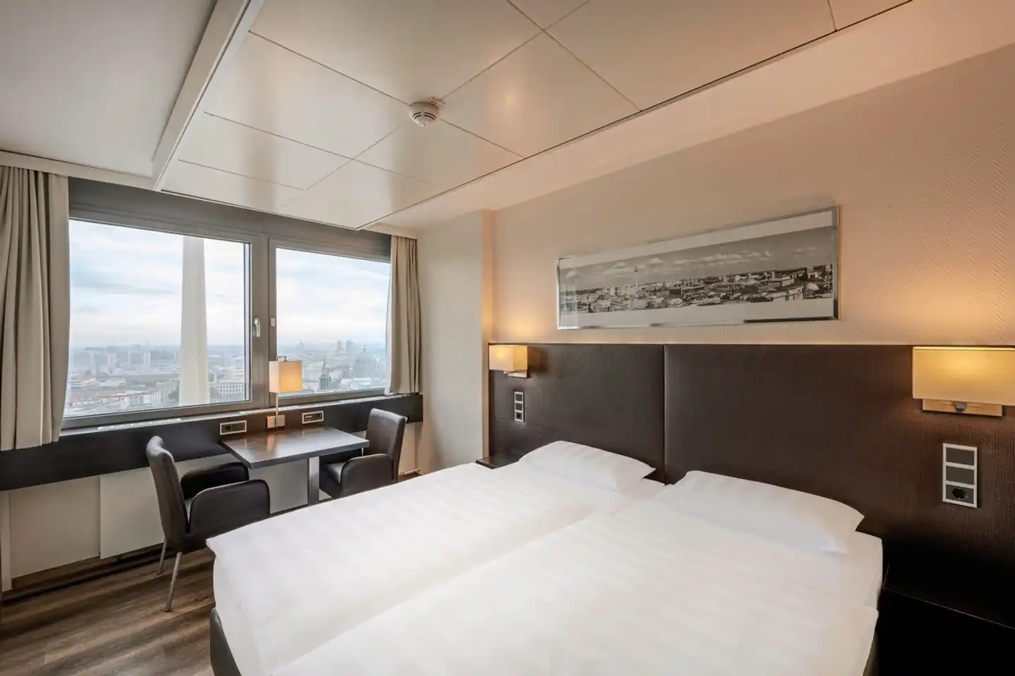 Park Inn by Radisson Berlin Alexanderplatz Wohnbeispiel
