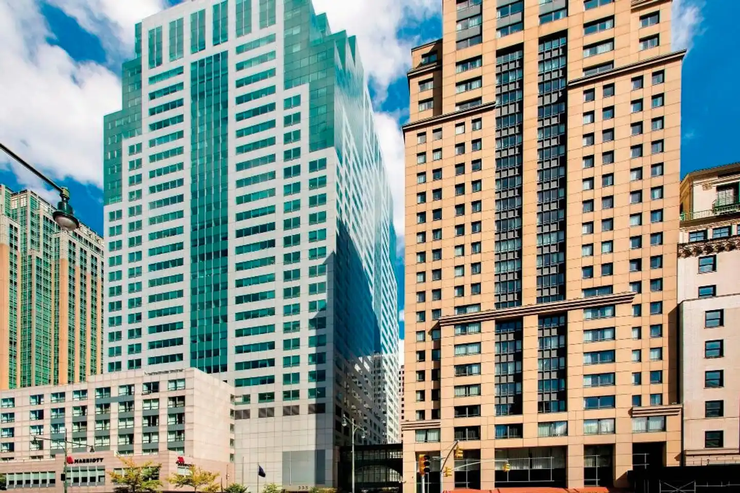New York Marriott at the Brooklyn Bridge Aussenansicht