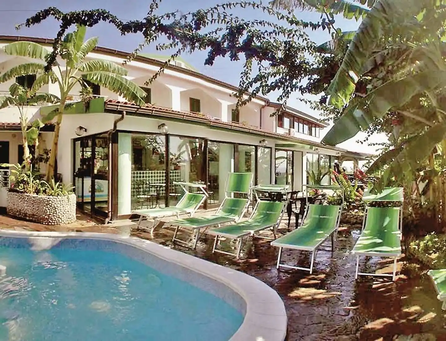 Marinella Pool