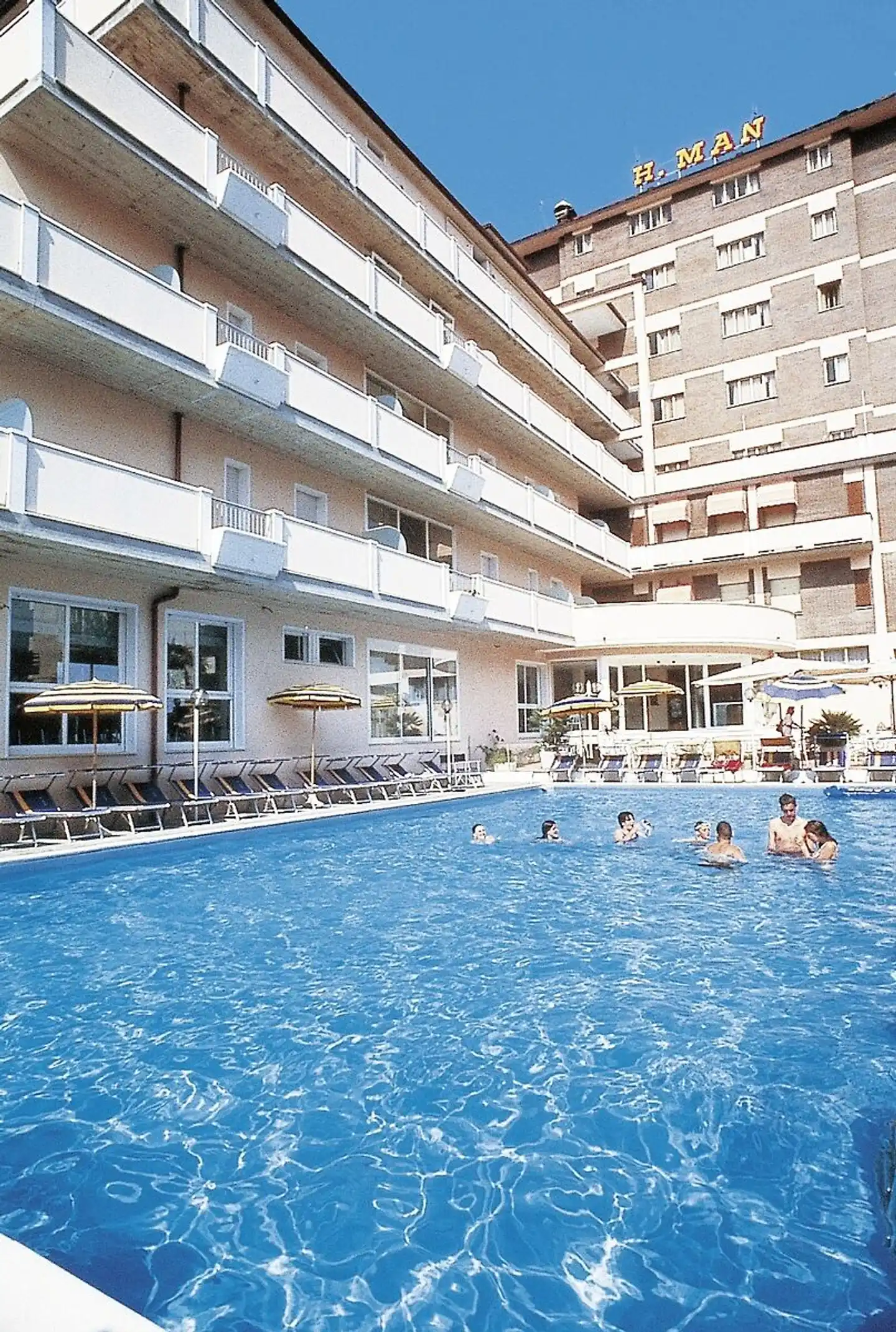 Man Pool