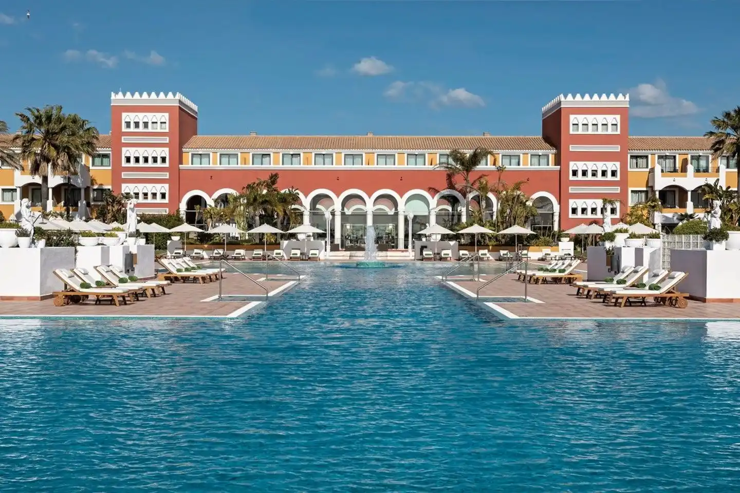 Palacio de Sancti Petri Gran Meliá Aussenansicht