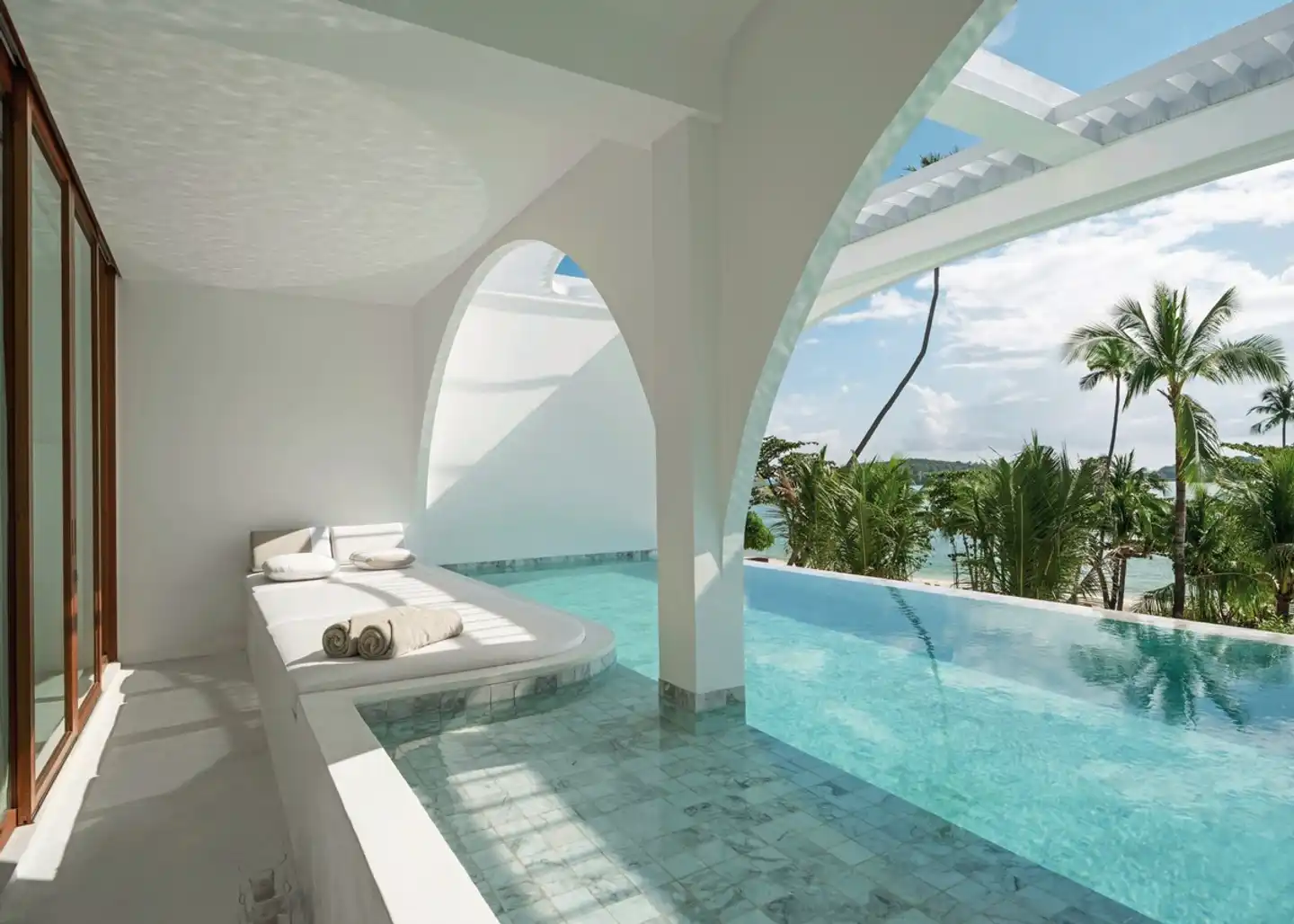SALA Samui Chaweng Beach Resort Hallenbad