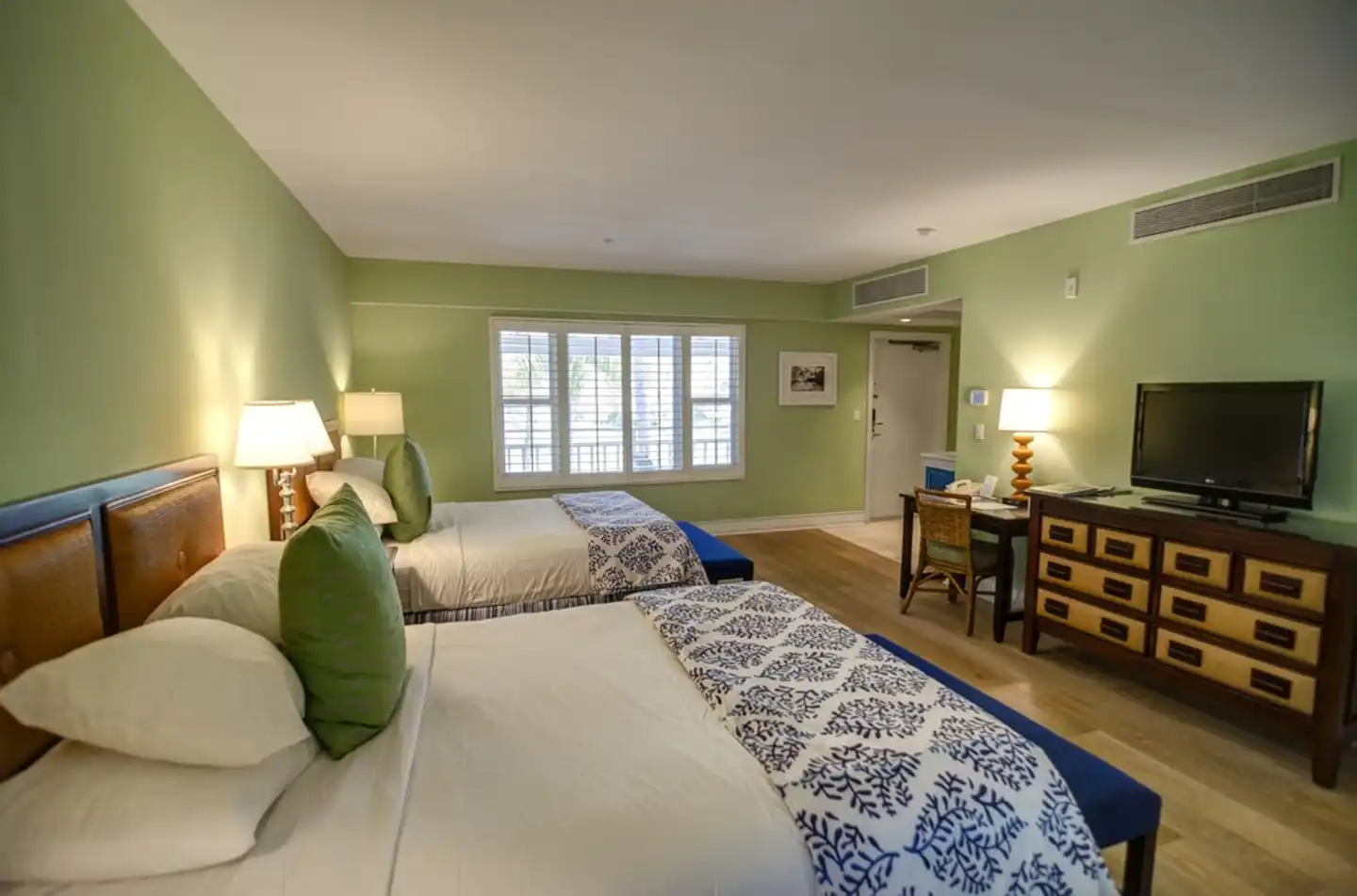 Naples Beach Hotel and Golf Club Wohnbeispiel