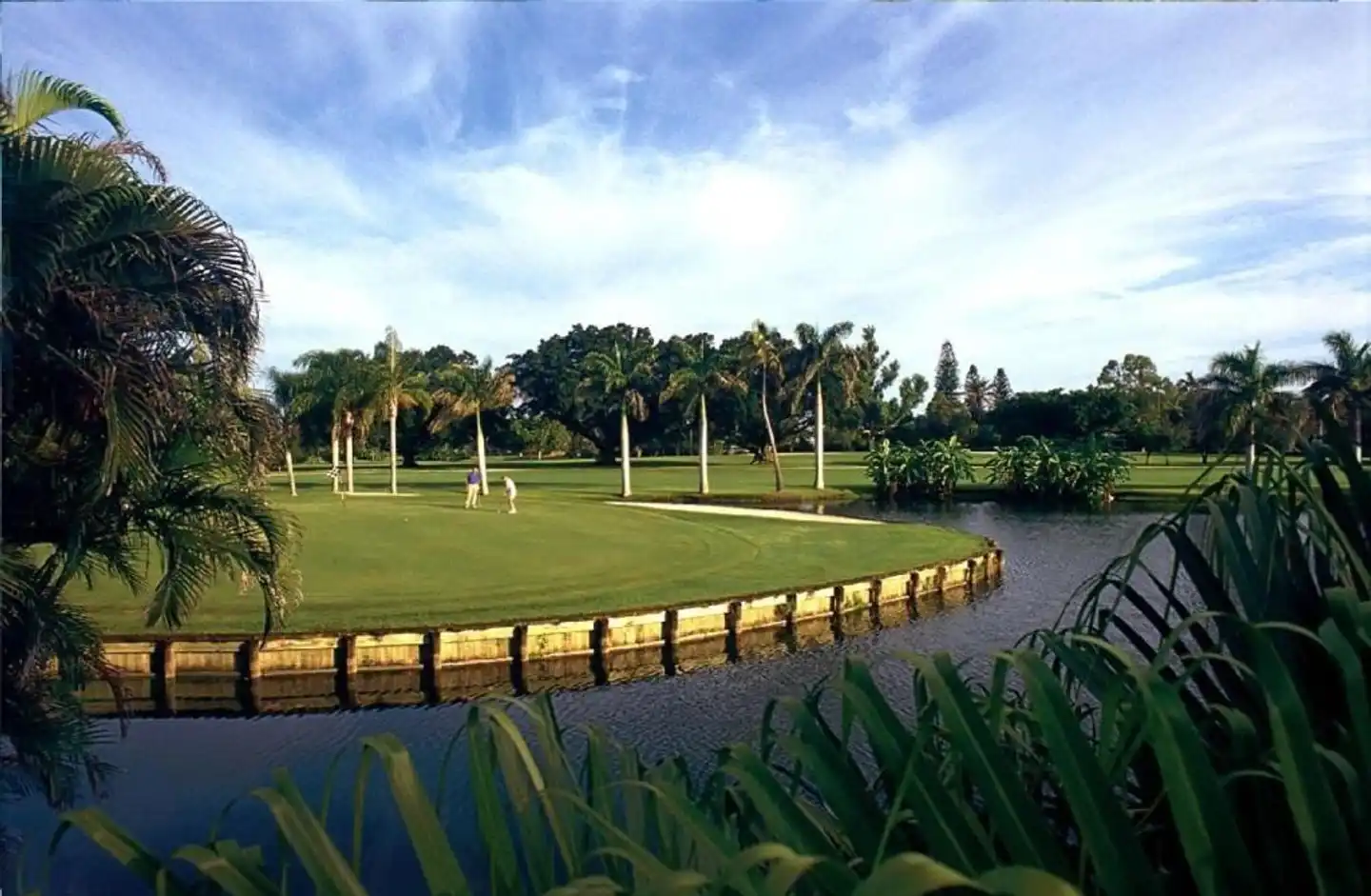 Naples Beach Hotel and Golf Club Sport und Entertainment