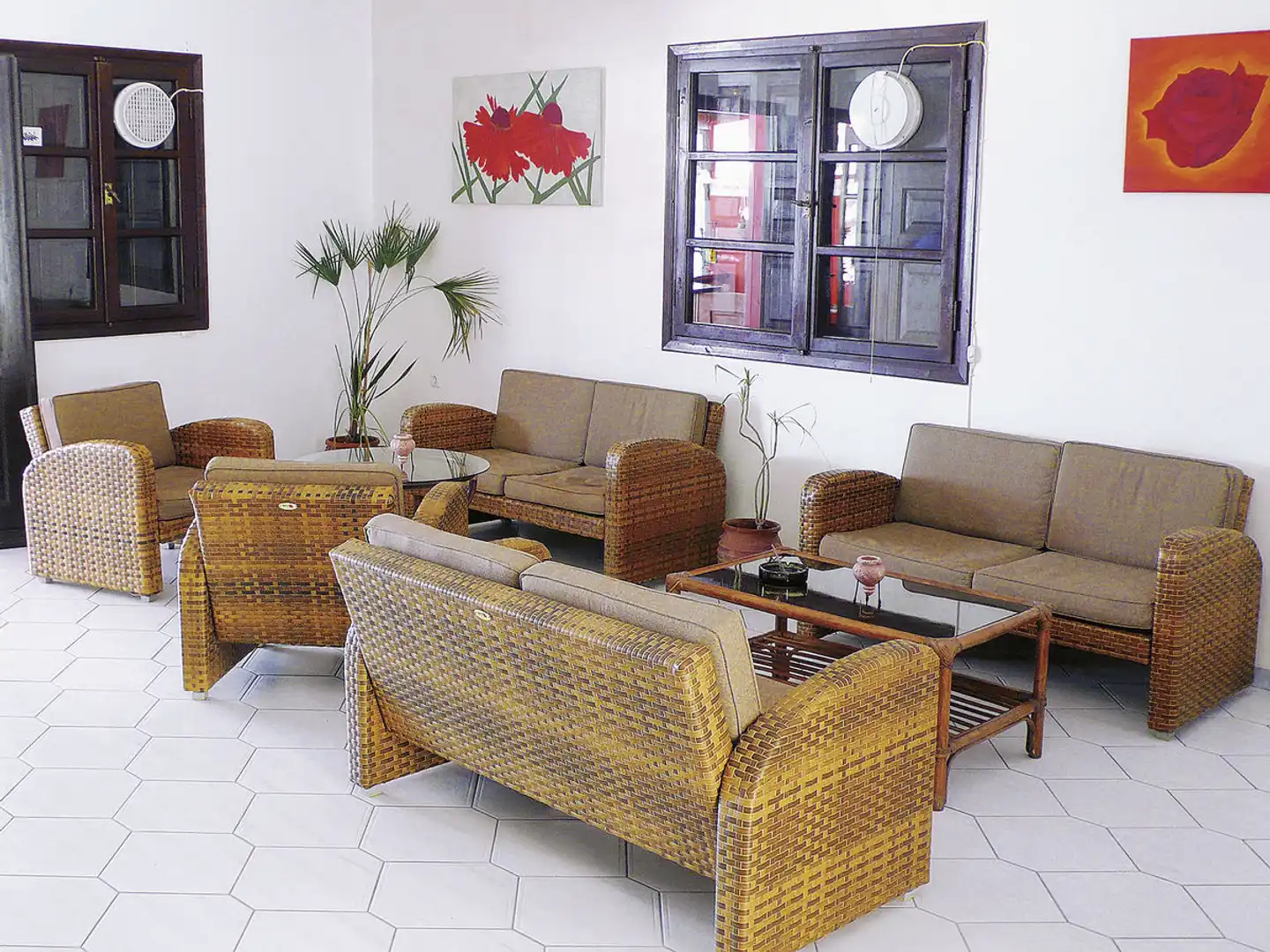 Long Beach Lobby