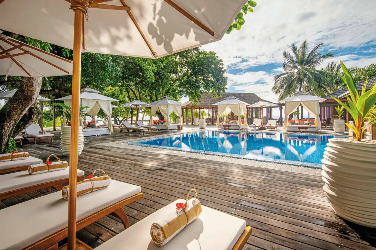 Lily Beach Resort & Spa Pool