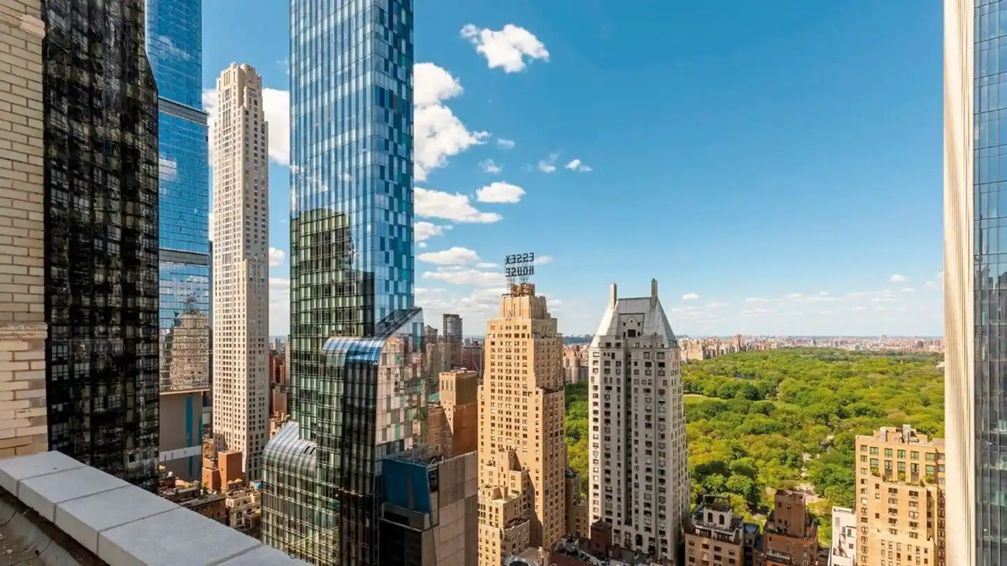 Thompson Central Park Aussenansicht