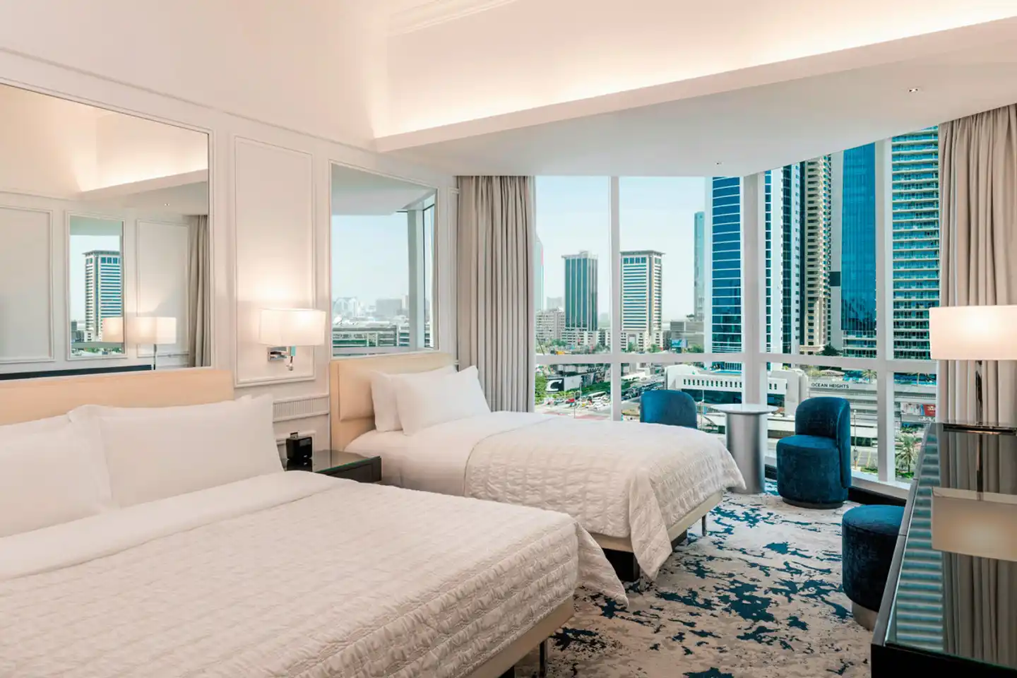 Le Meridien Mina Seyahi Beach Resort & Waterpark Wohnbeispiel