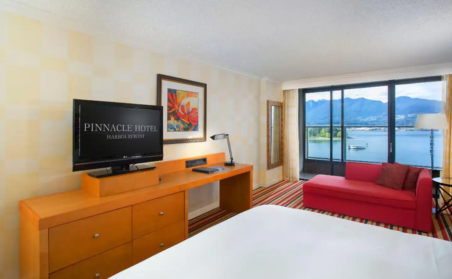 Pinnacle Hotel Vancouver Harbourfront Wohnbeispiel