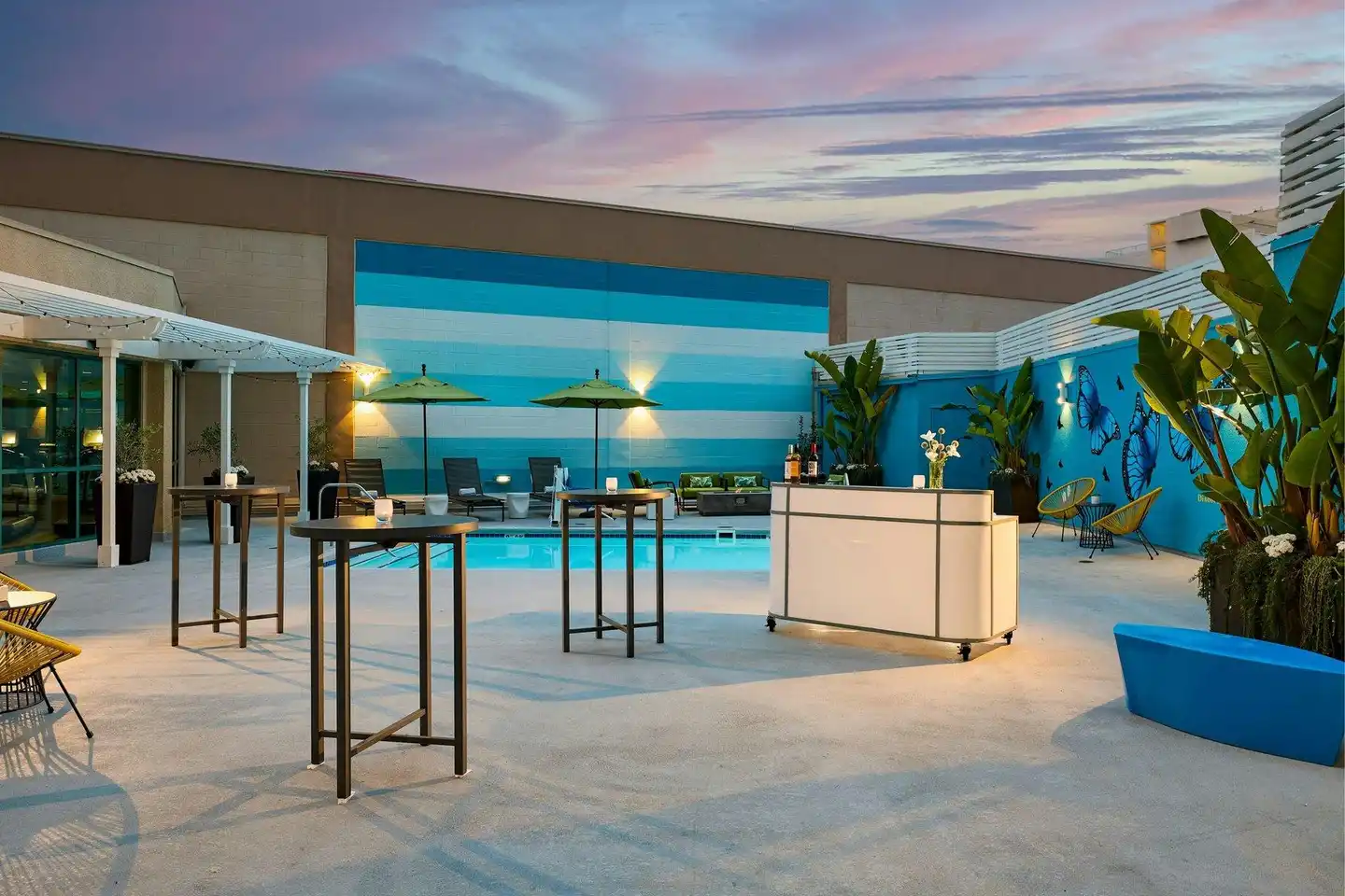 Renaissance Los Angeles Airport Hotel Terrasse