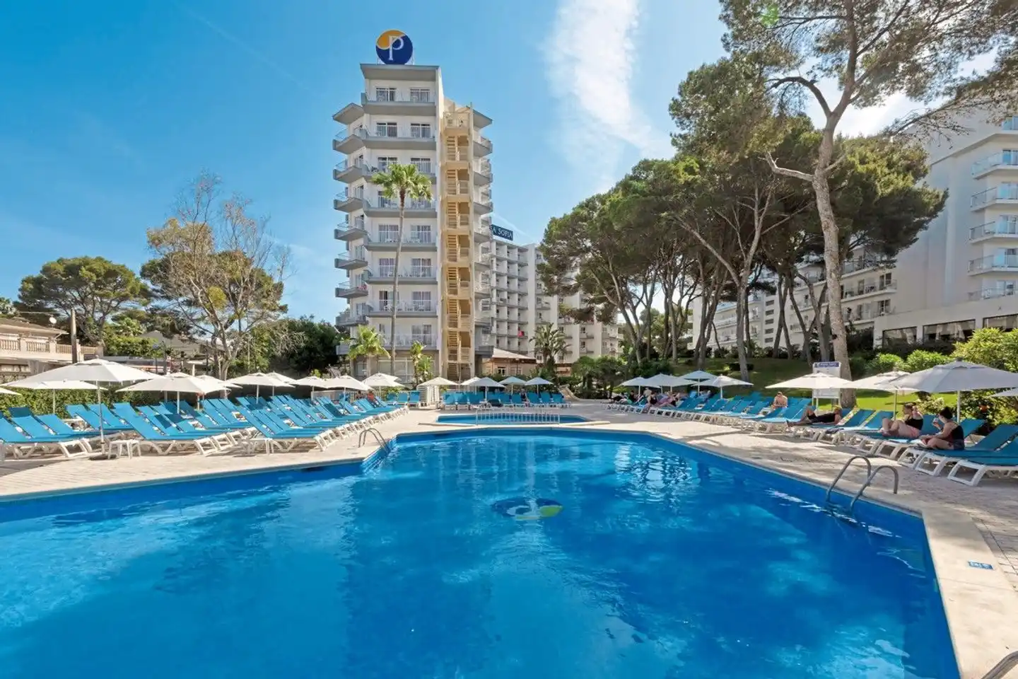 Pabisa Sofía Pool