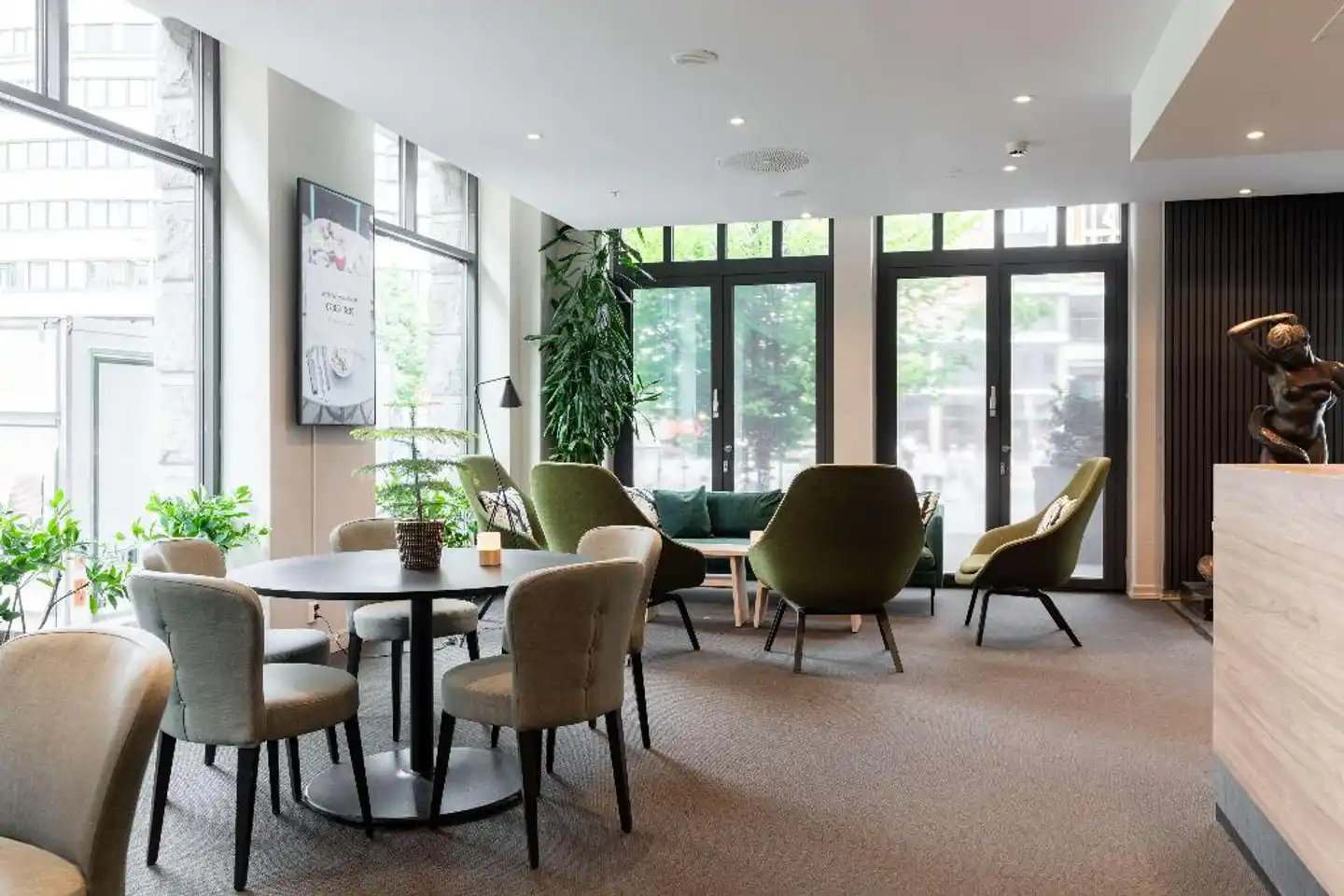Scandic Oslo City Lobby
