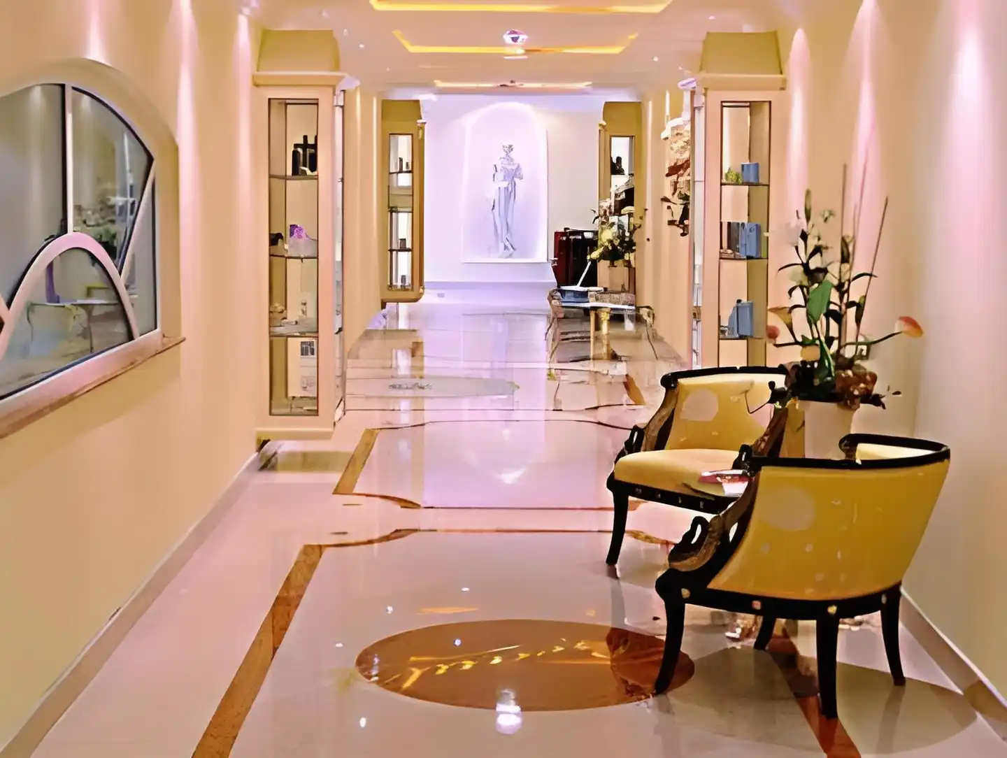 Rugard Thermal Strandhotel Lobby