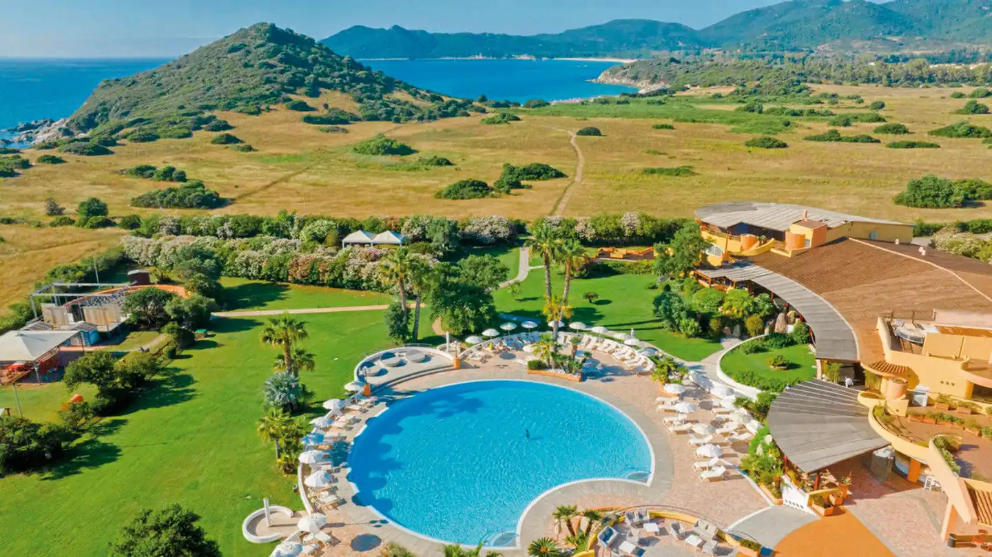 Sant'Elmo Beach Hotel Pool