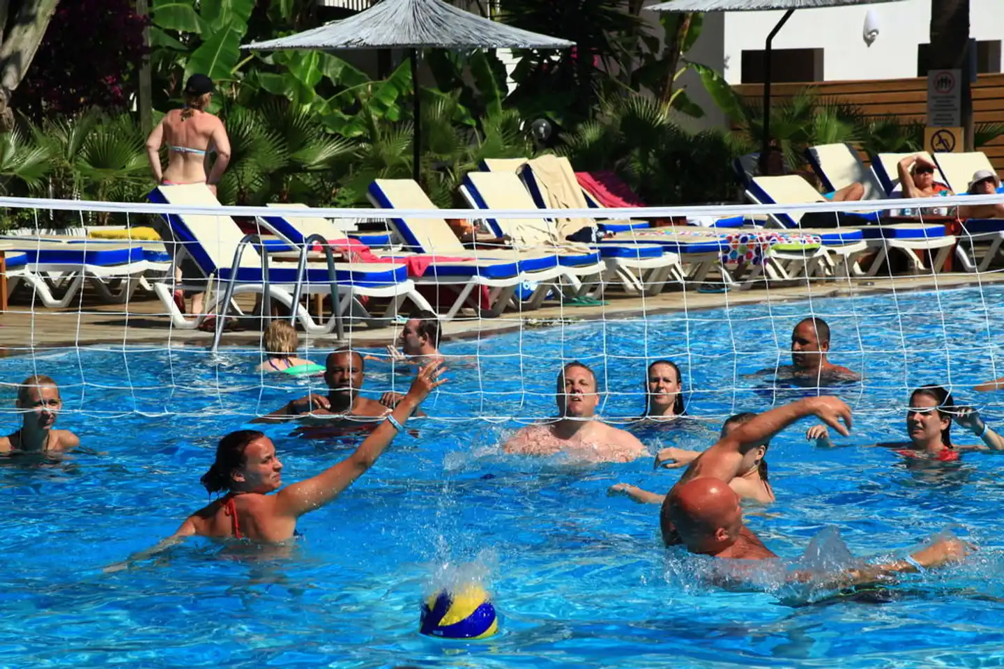 Parkim Ayaz Hotel Pool