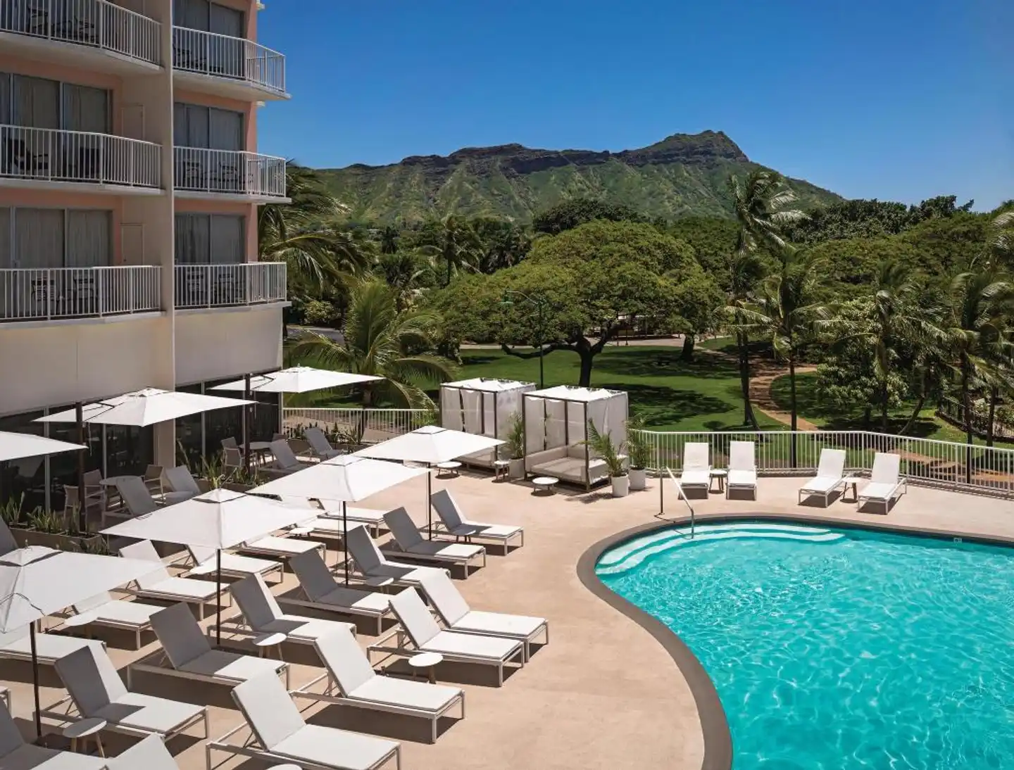 Park Shore Waikiki Pool