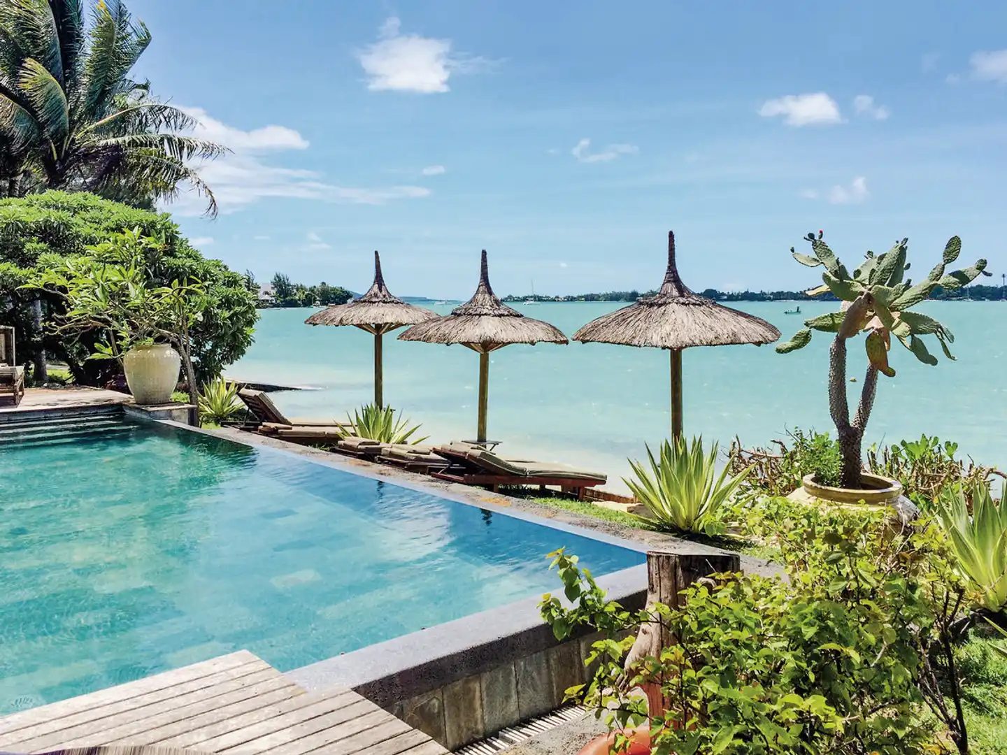 Ocean Villas Pool