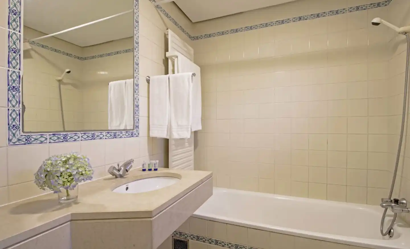Quinta Santo Antonio da Serra Badezimmer