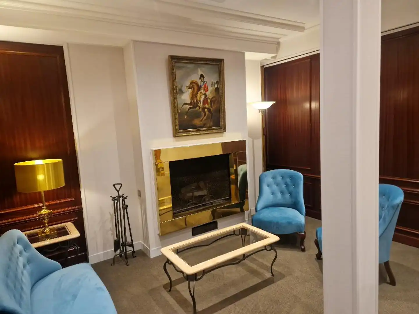 Princesse Caroline Lobby