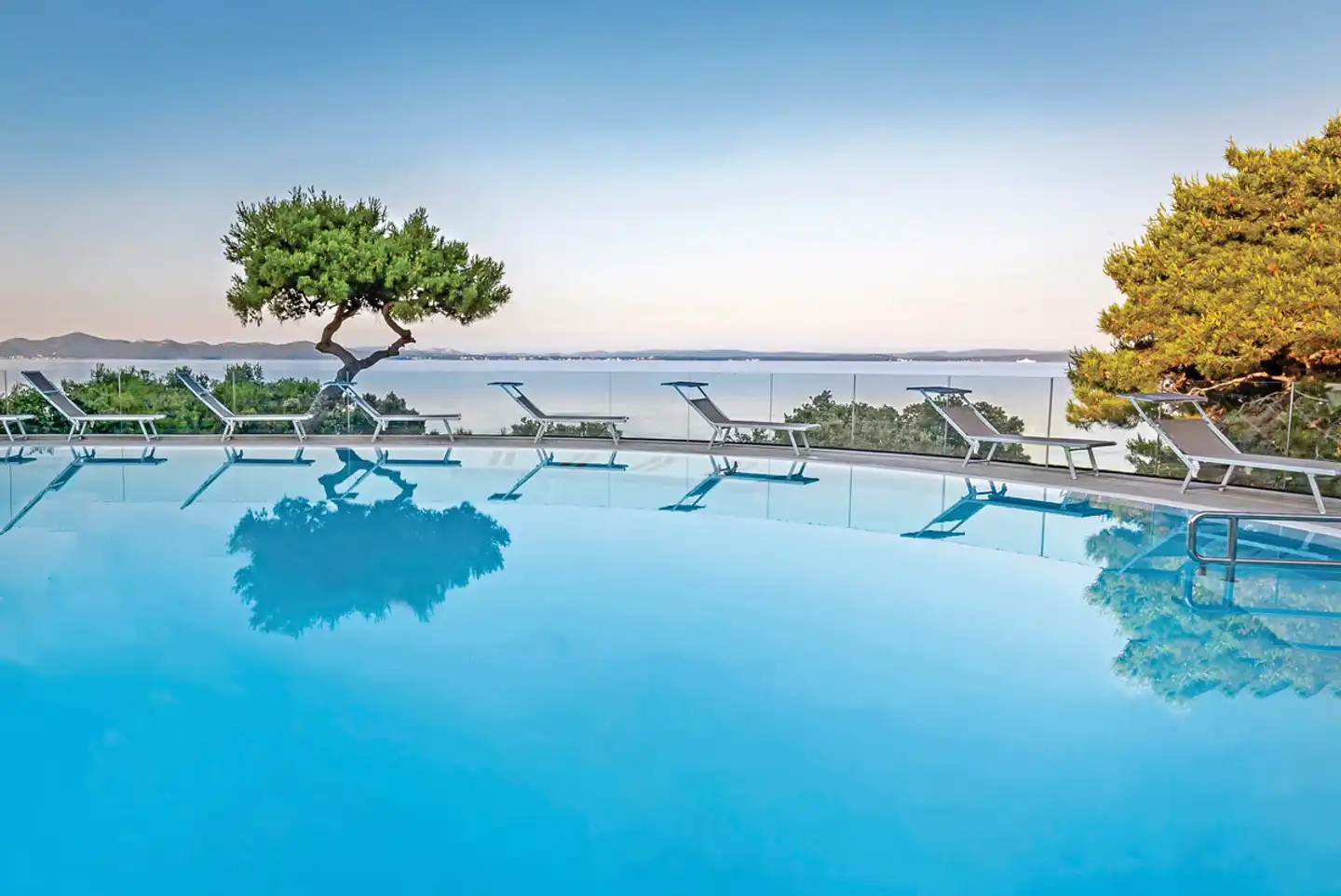 Pinija Pool