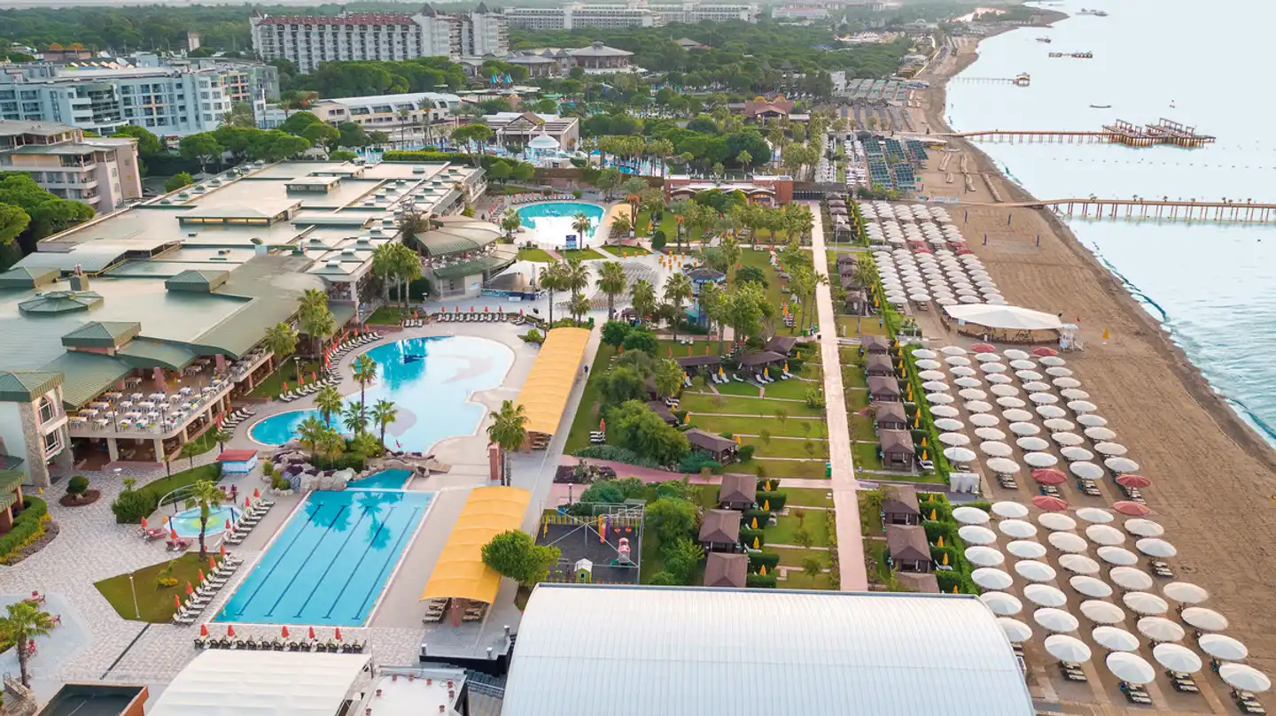 Pine Beach Belek Aussenansicht