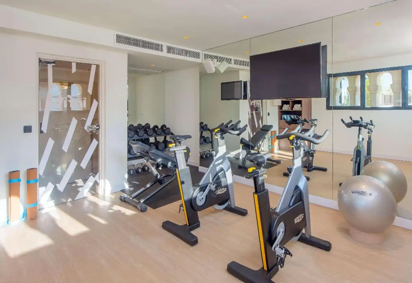 INNSiDE by Melia Madrid Gran Vía Sport und Entertainment