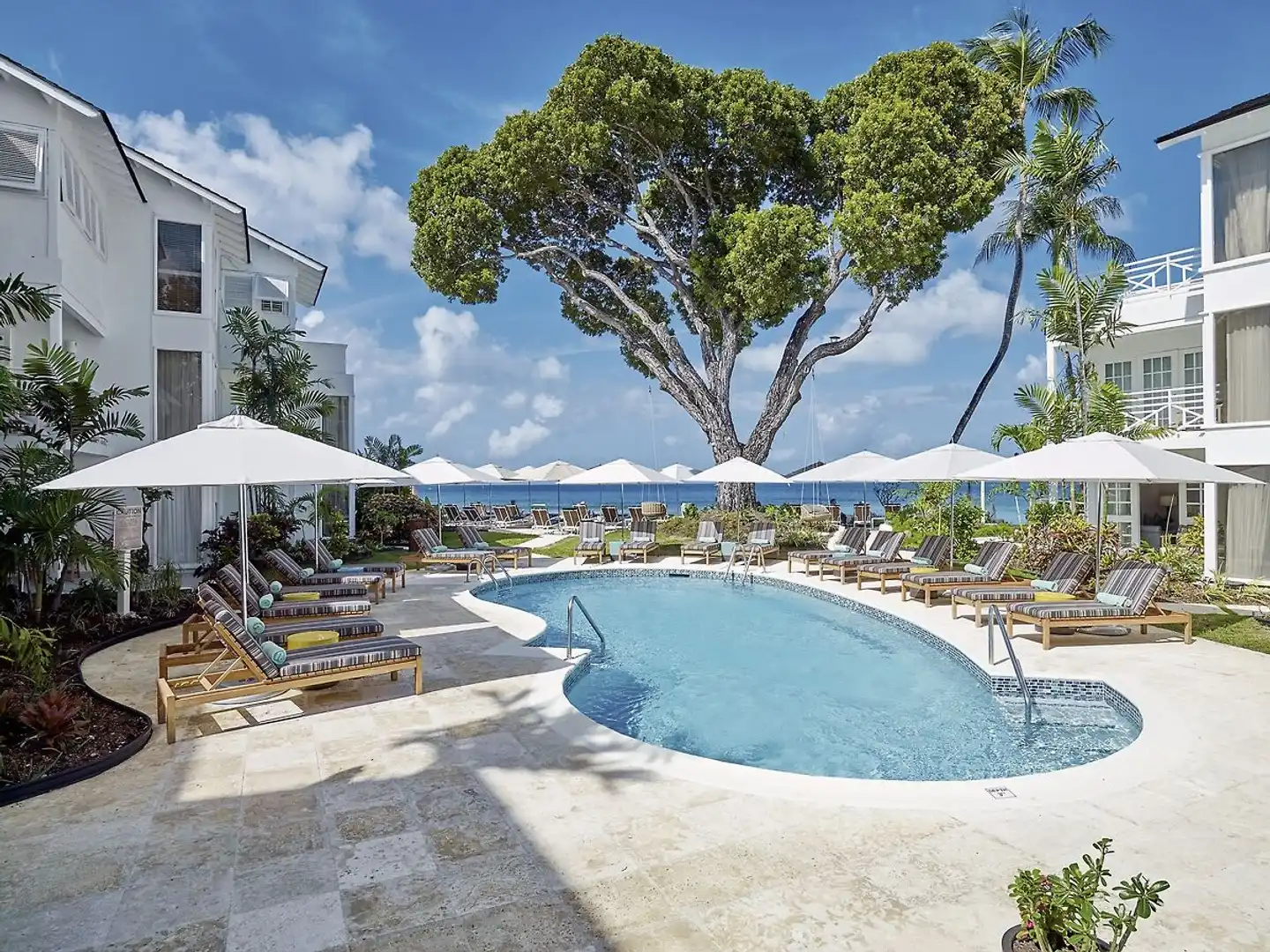 Treasure Beach Art Hotel, An Autograph Collection All-Inclusive Resort Pool