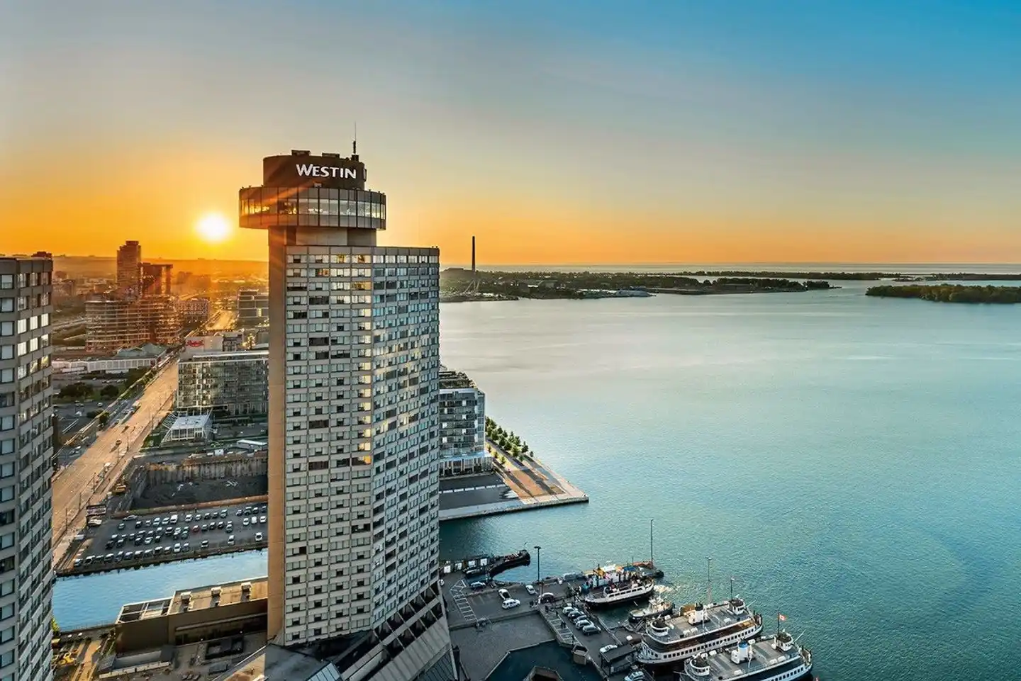 Westin Harbour Castle Hotel Landschaft