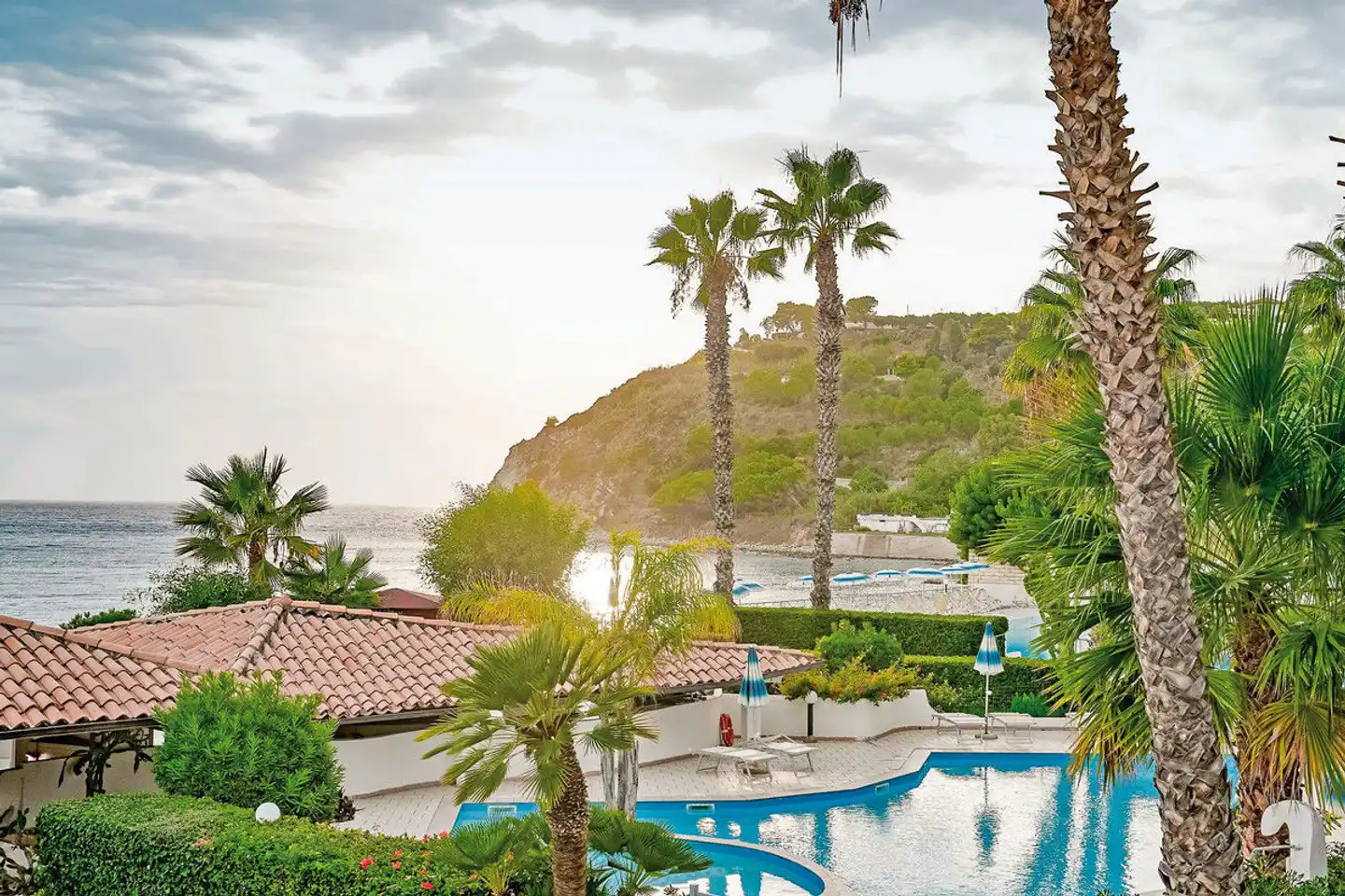 Villaggio Baia d'Ercole - Hotel Aussenansicht