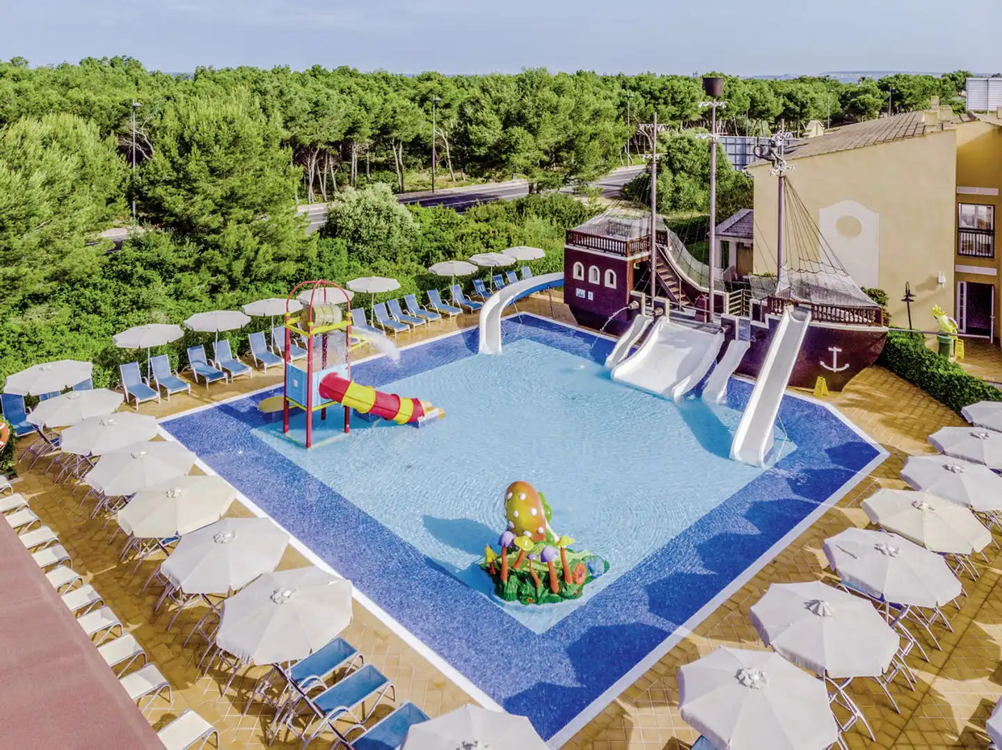 Zafiro Menorca Pool