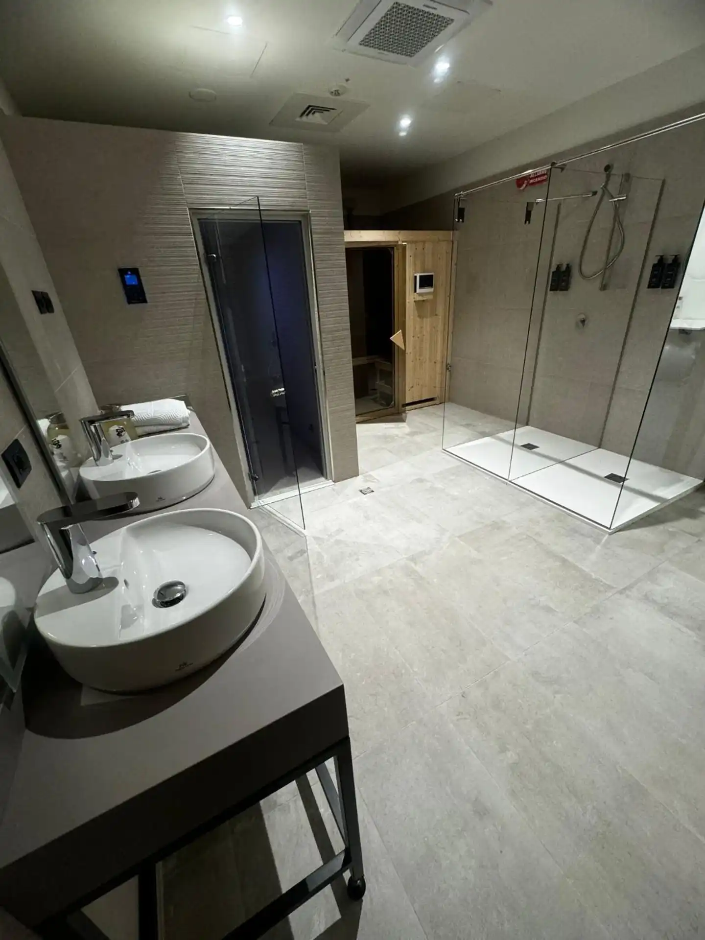 Sporting Badezimmer